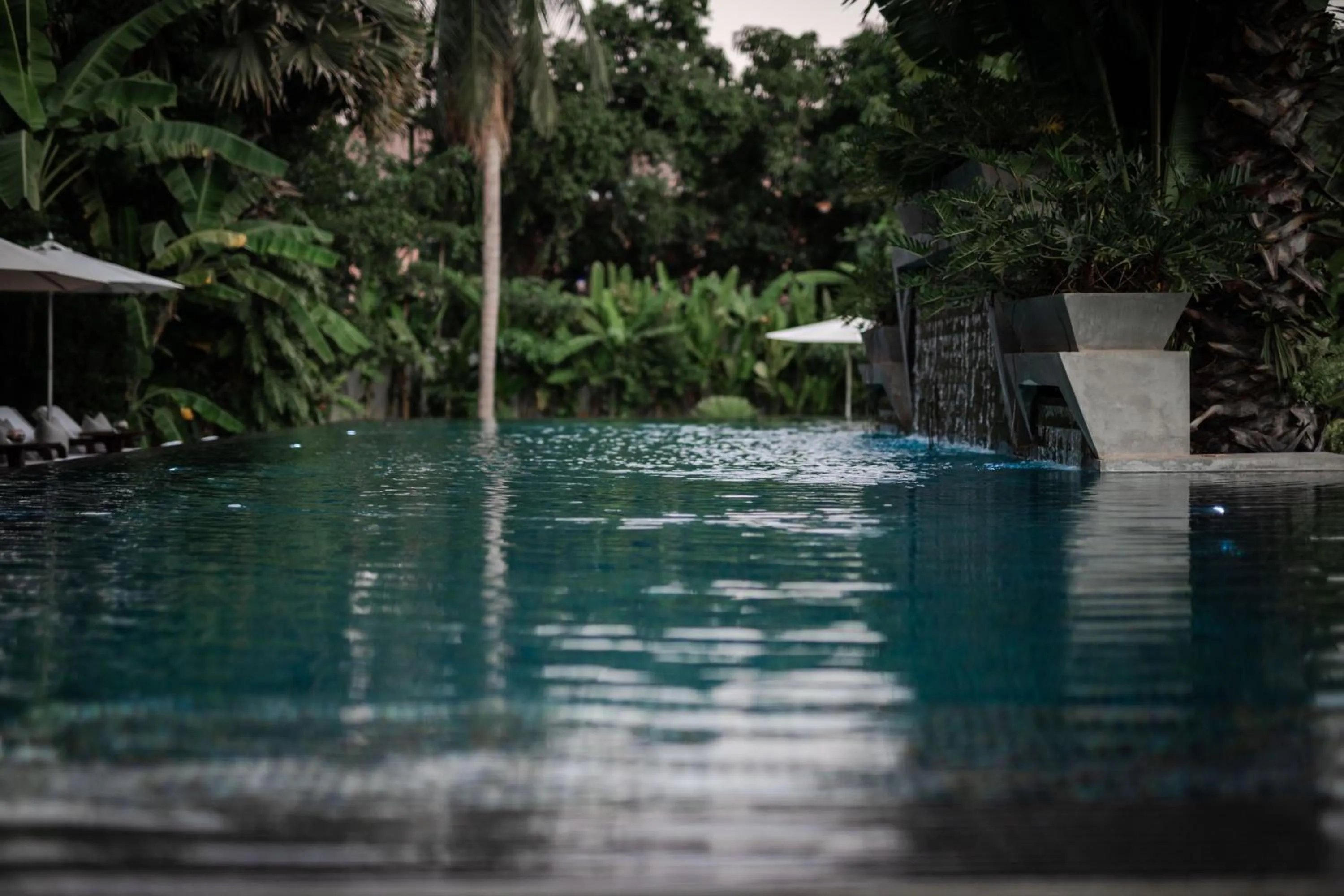 Swimming pool in Jaya House River Park Hotel