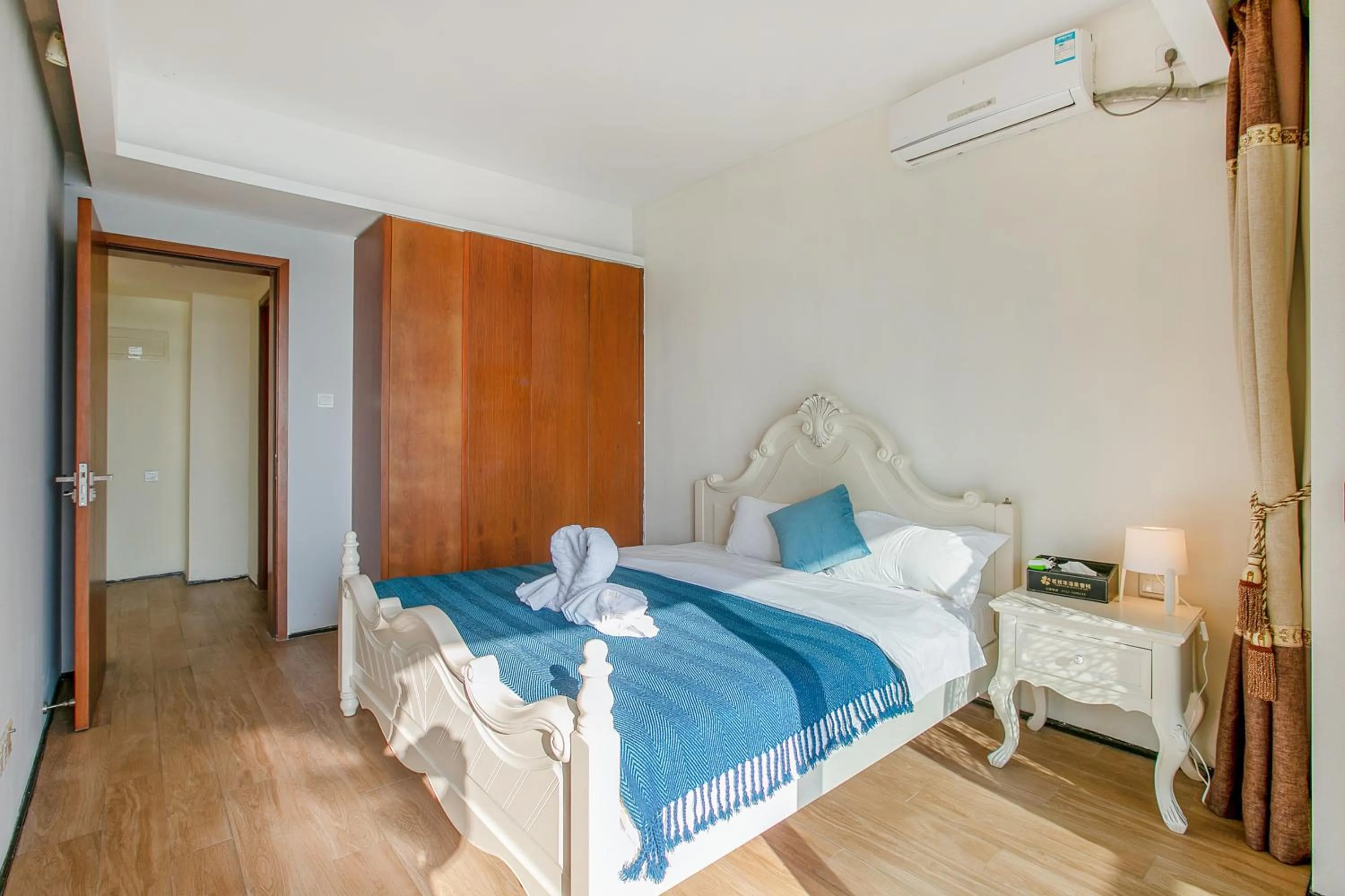 Bed in HuiZhou HuaYangNian Seaview Guesthouse