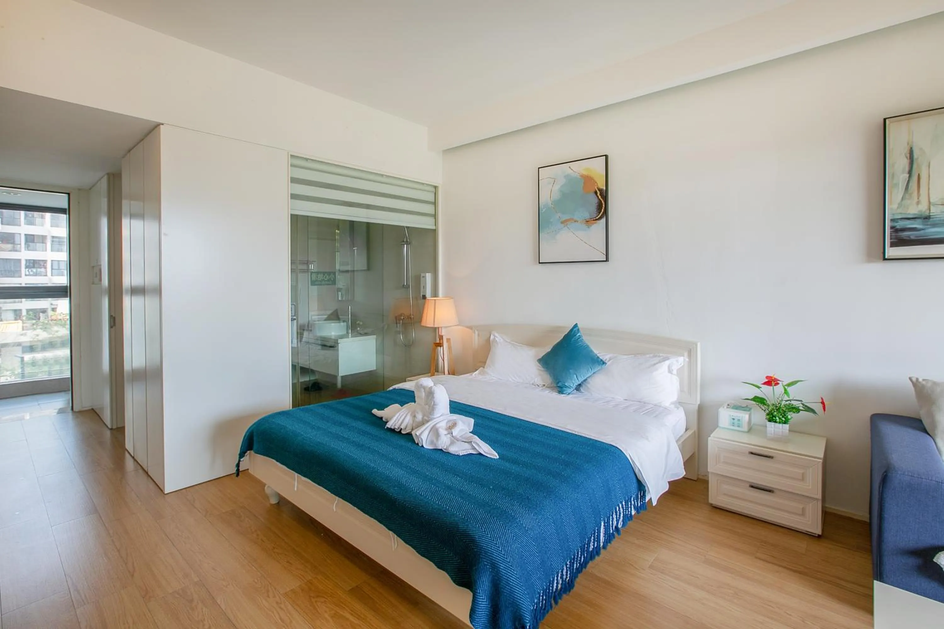 Bed in HuiZhou HuaYangNian Seaview Guesthouse