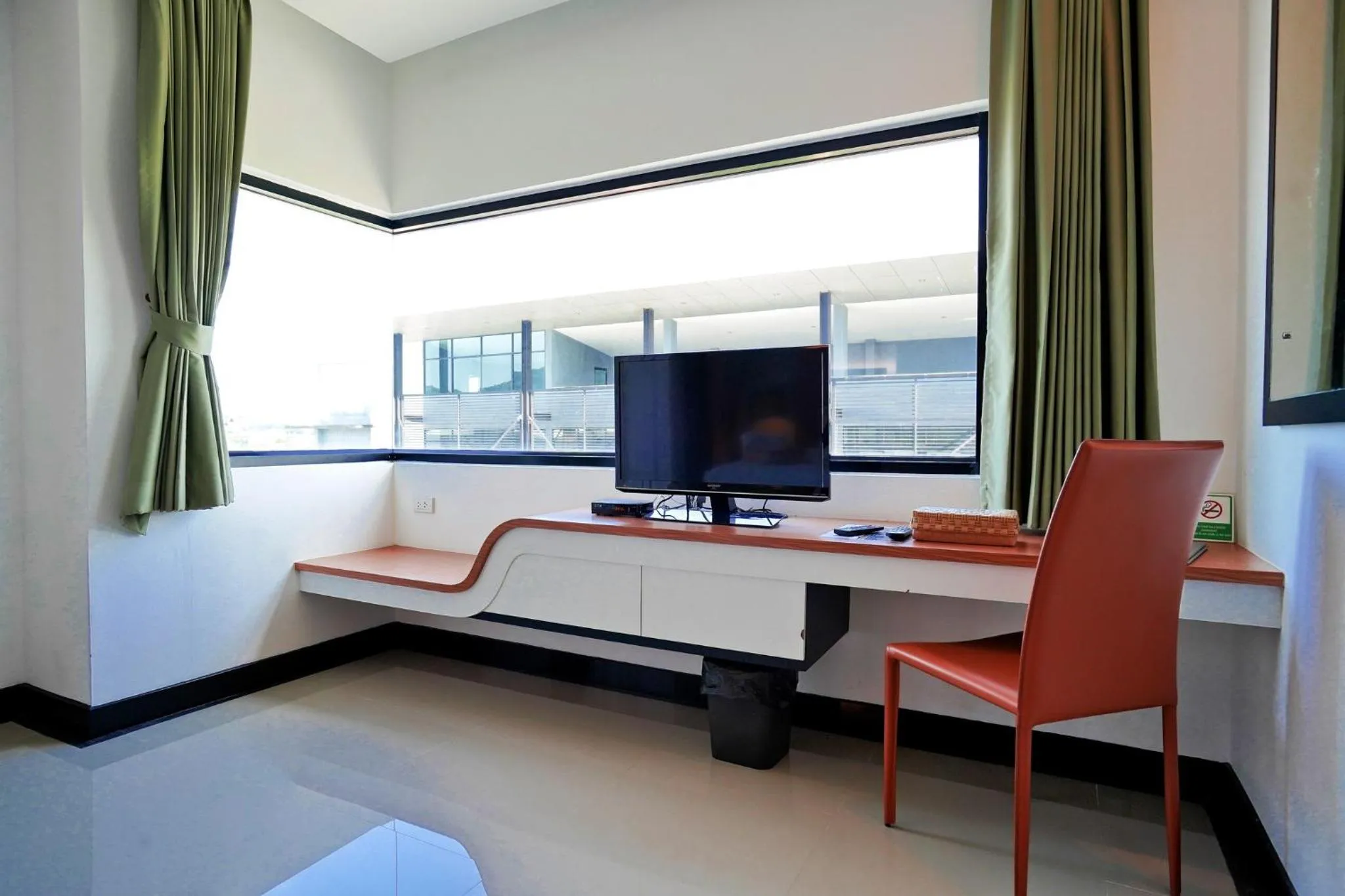 TV and multimedia in Siva Royal Hotel