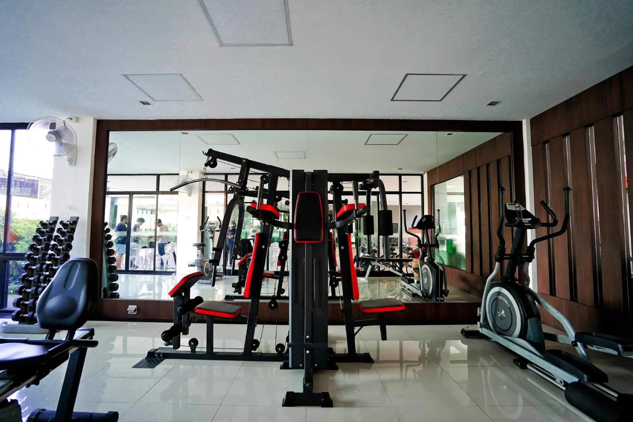 Fitness centre/facilities in Siva Royal Hotel