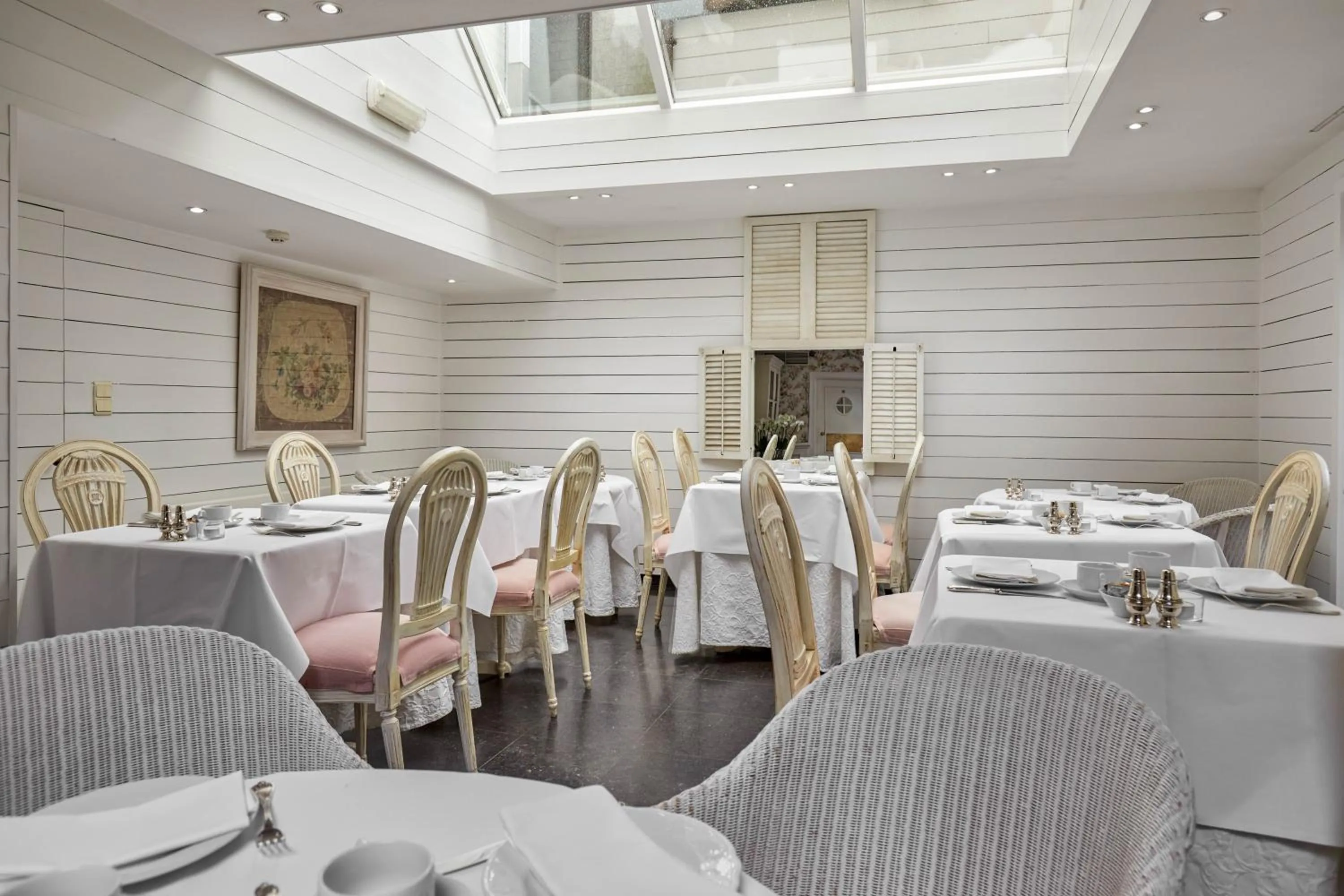 Breakfast in The Pand - Charming Boutique Hotel