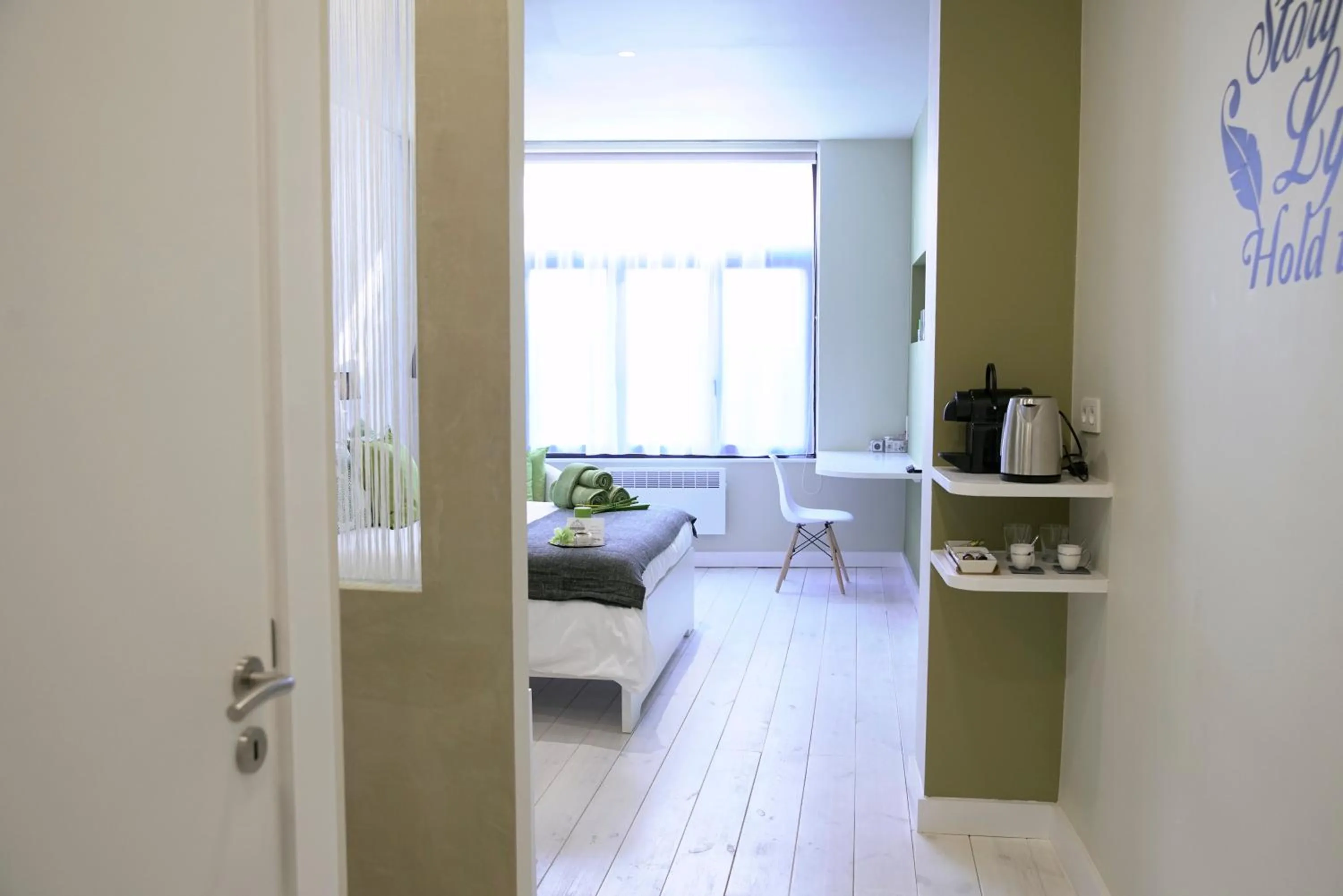 Photo of the whole room in B&B BE IN BRUSSELS