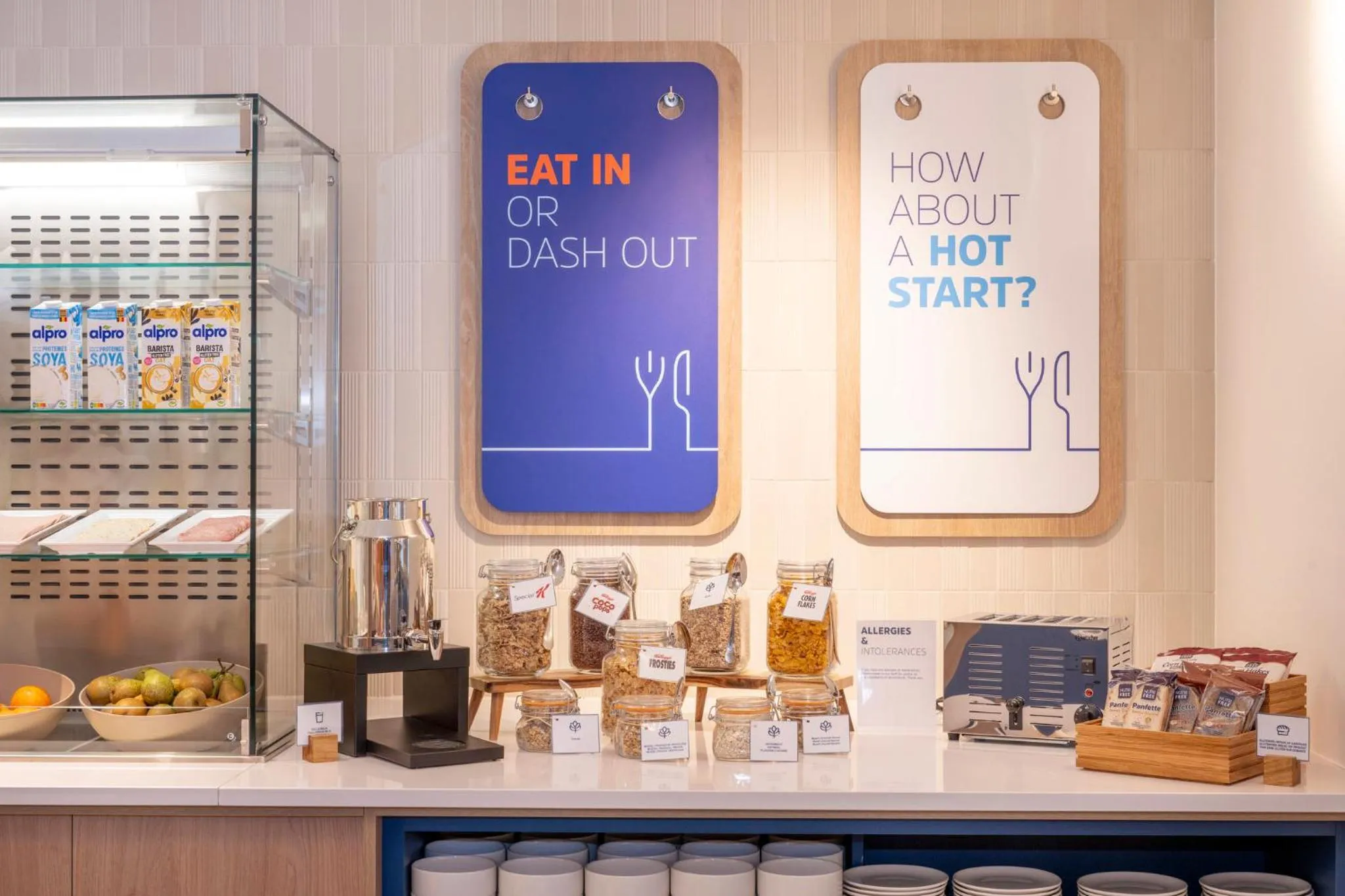 Restaurant/places to eat in Holiday Inn Express & Suites Ghent by IHG