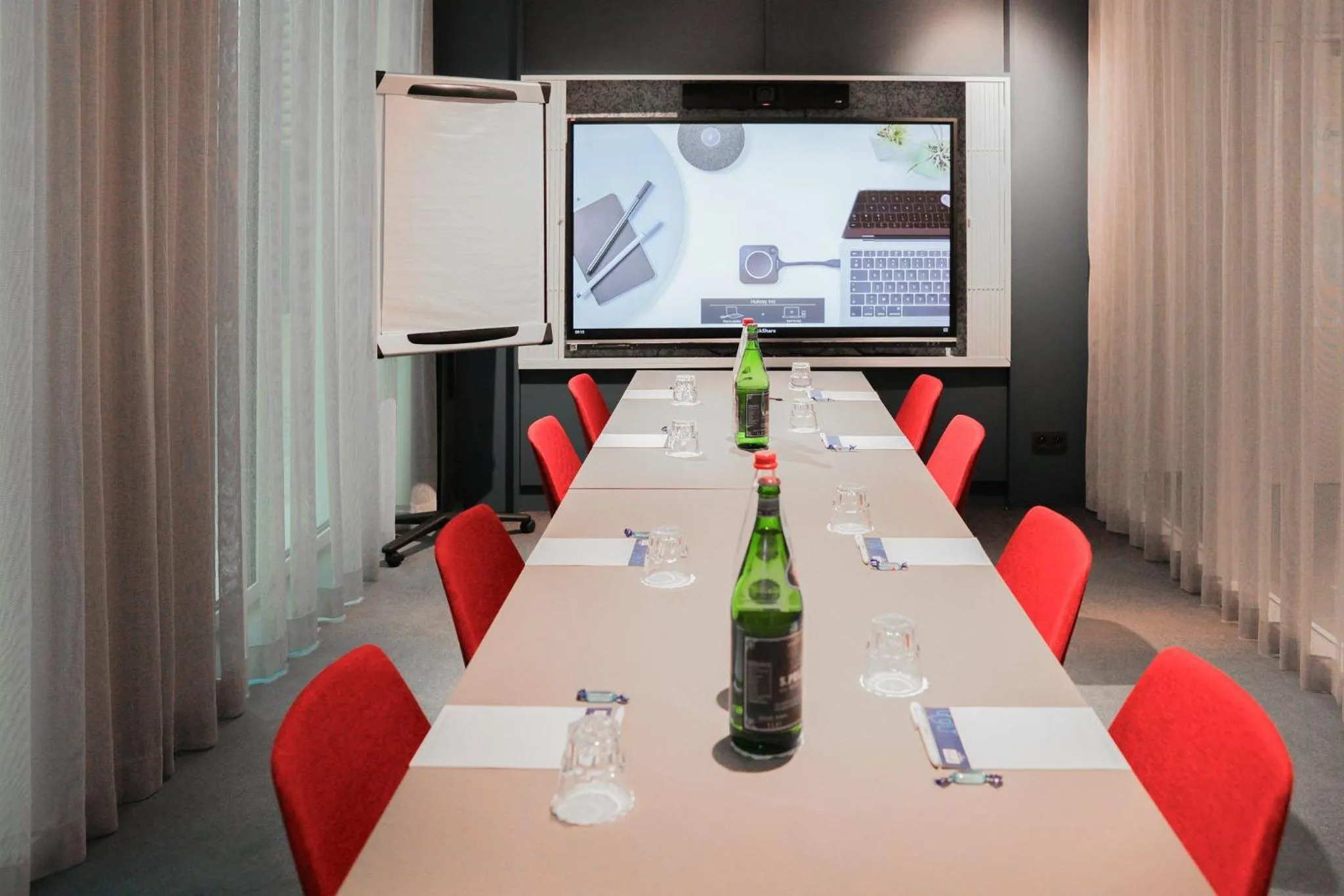 Meeting/conference room in Holiday Inn Express & Suites Ghent by IHG