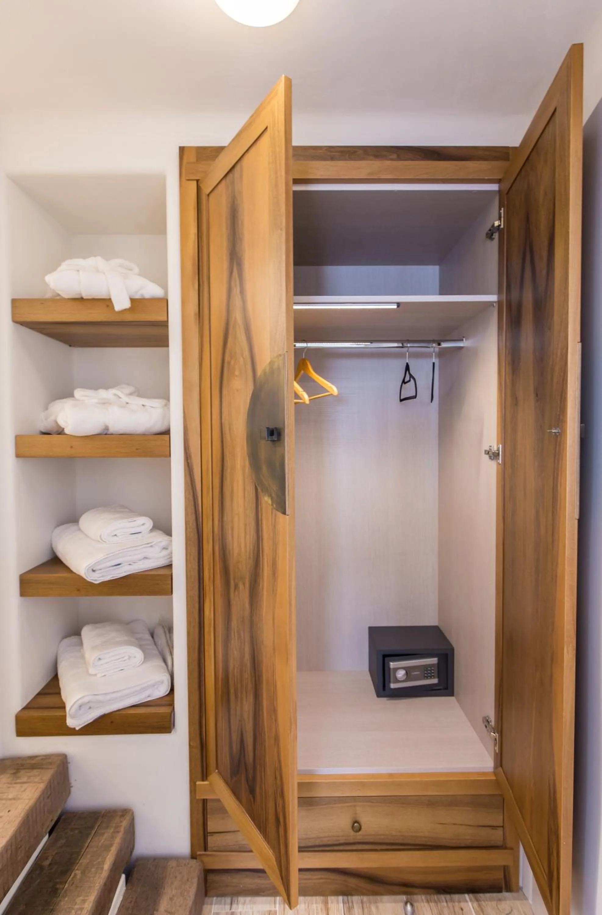 Other in Anagram Hotel