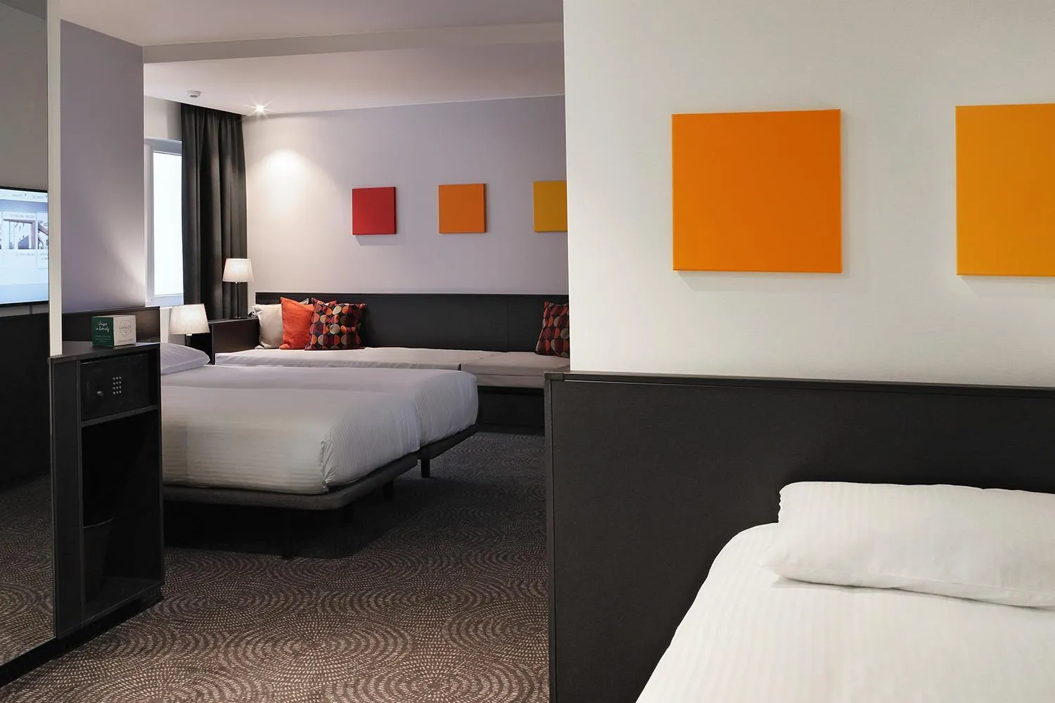 Bedroom, Bed in Hotel Van Belle