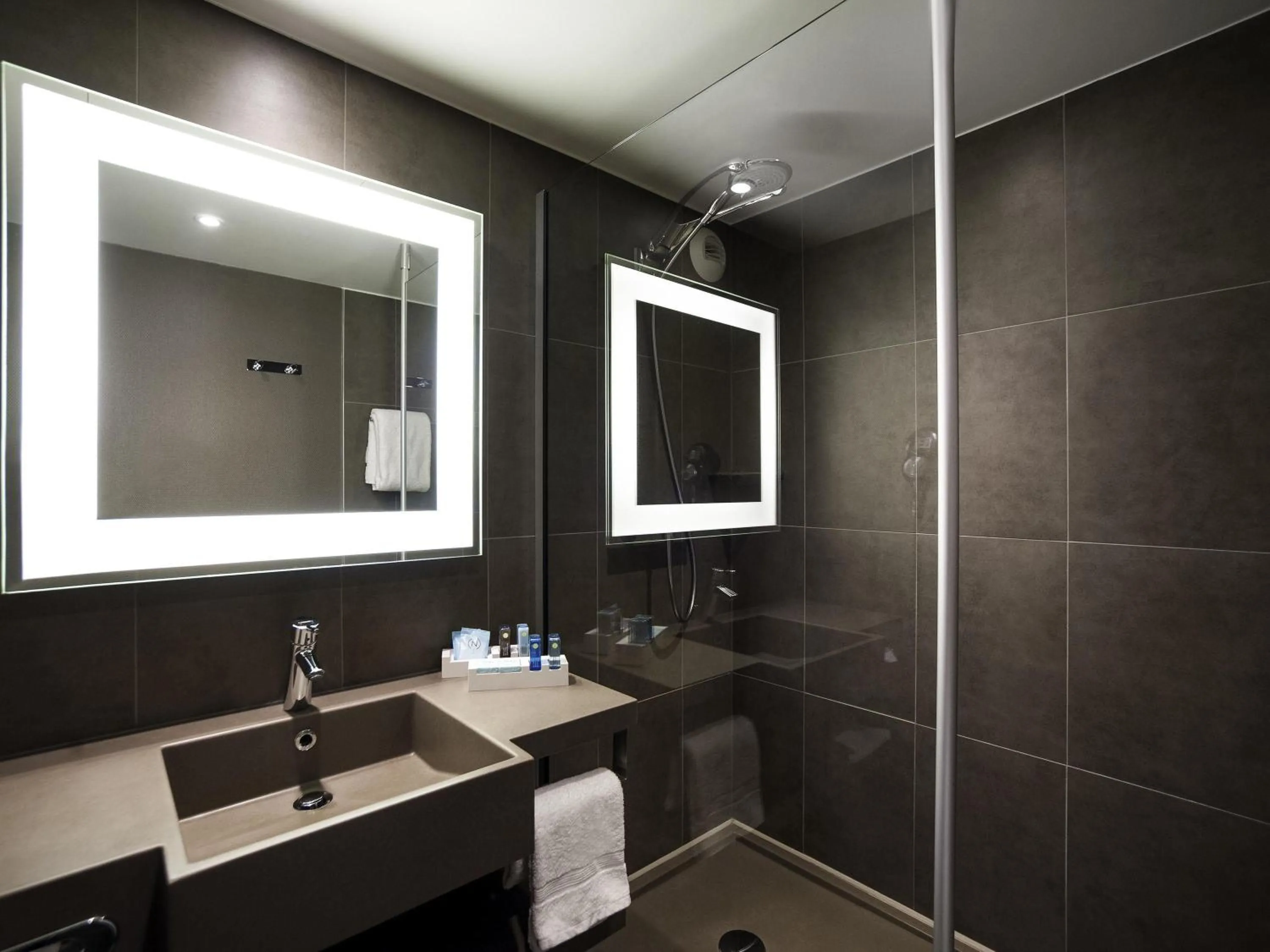 Bedroom in Novotel Gent Centrum