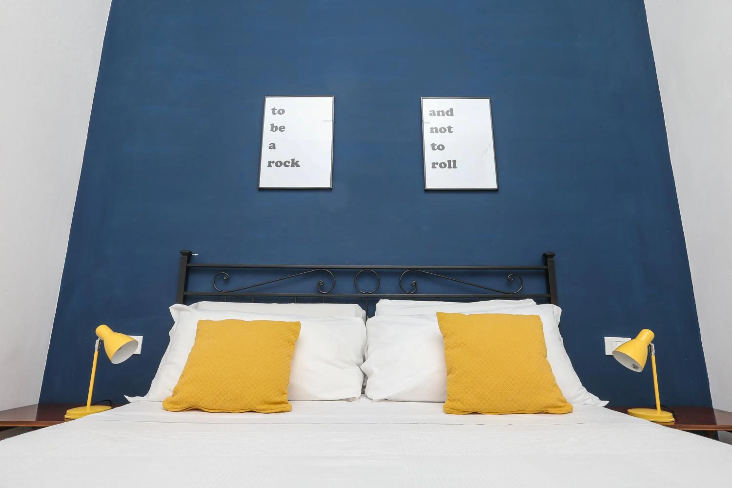 Bed in Vatican Garden Rooms