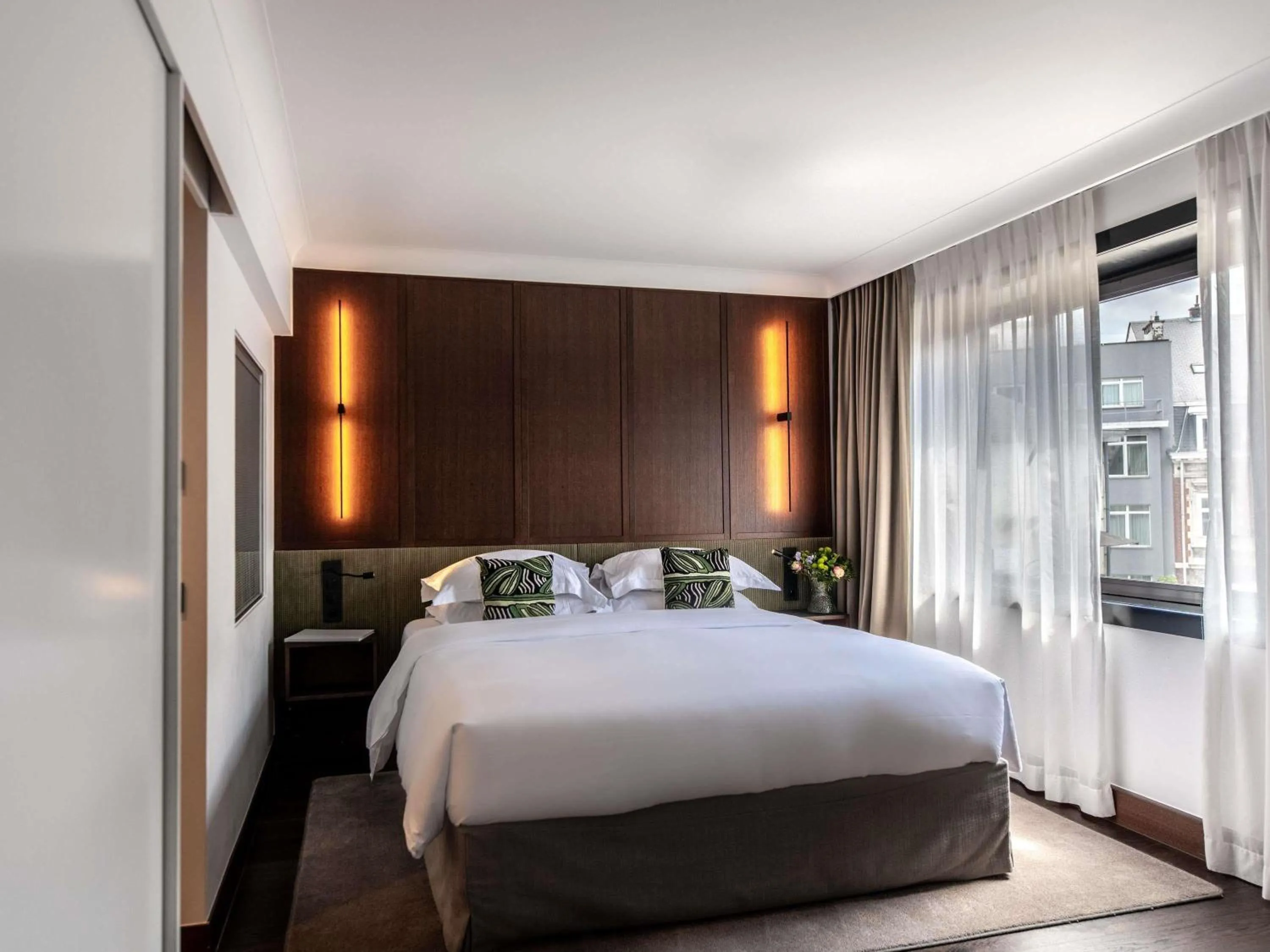 Bedroom, Bed in Le Louise Hotel Brussels - MGallery Collection