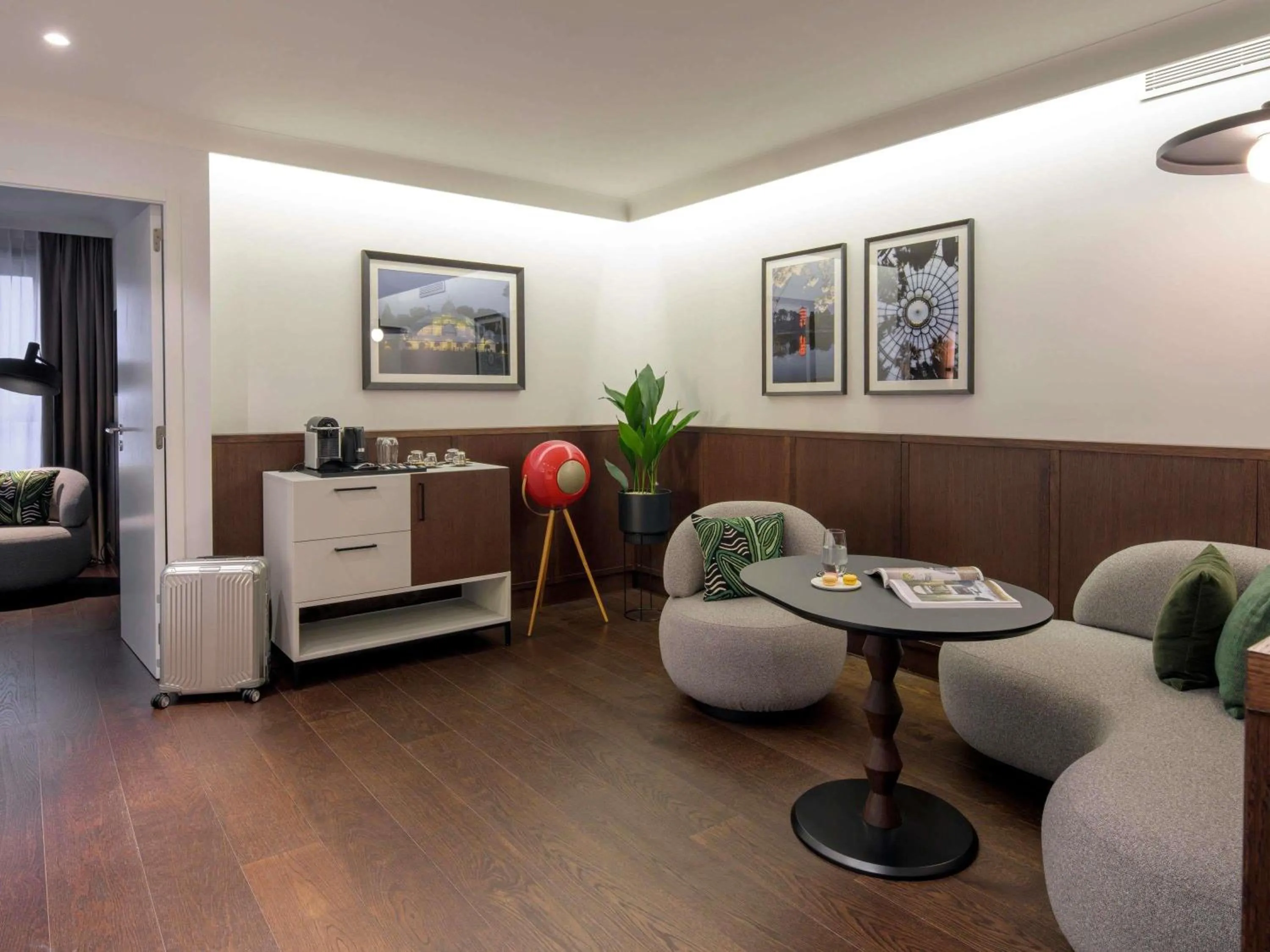 Bedroom in Le Louise Hotel Brussels - MGallery Collection