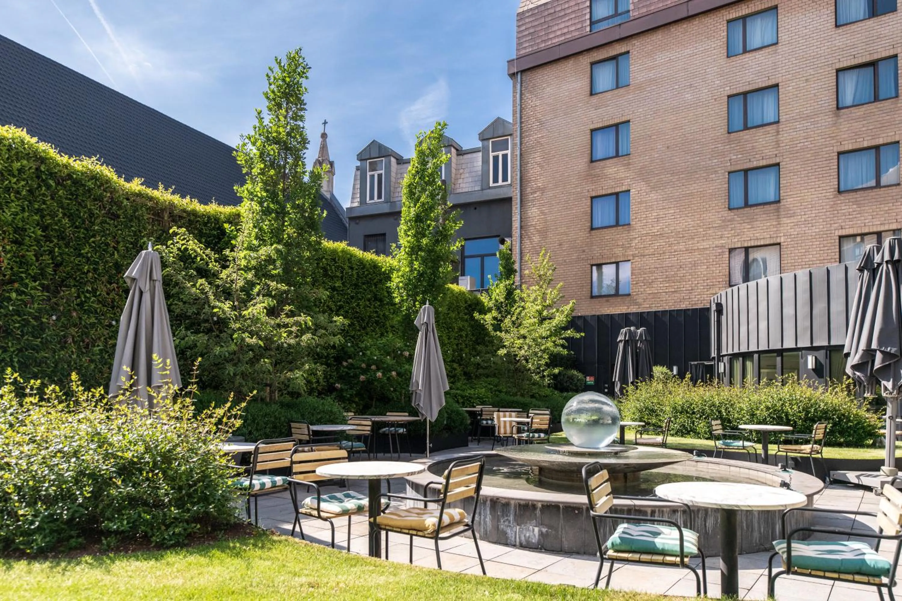 Garden in Le Louise Hotel Brussels - MGallery Collection