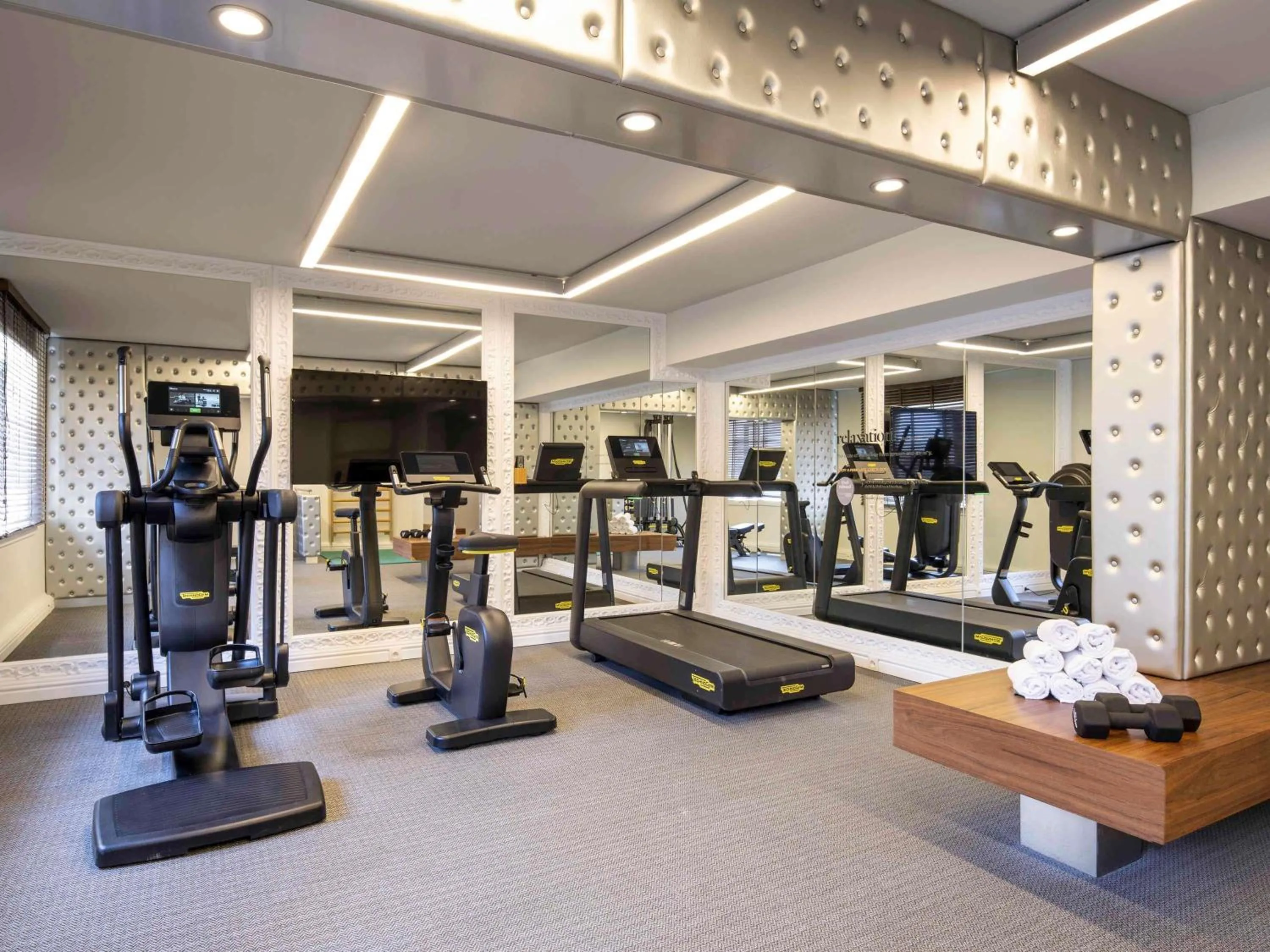 Fitness centre/facilities in Le Louise Hotel Brussels - MGallery Collection