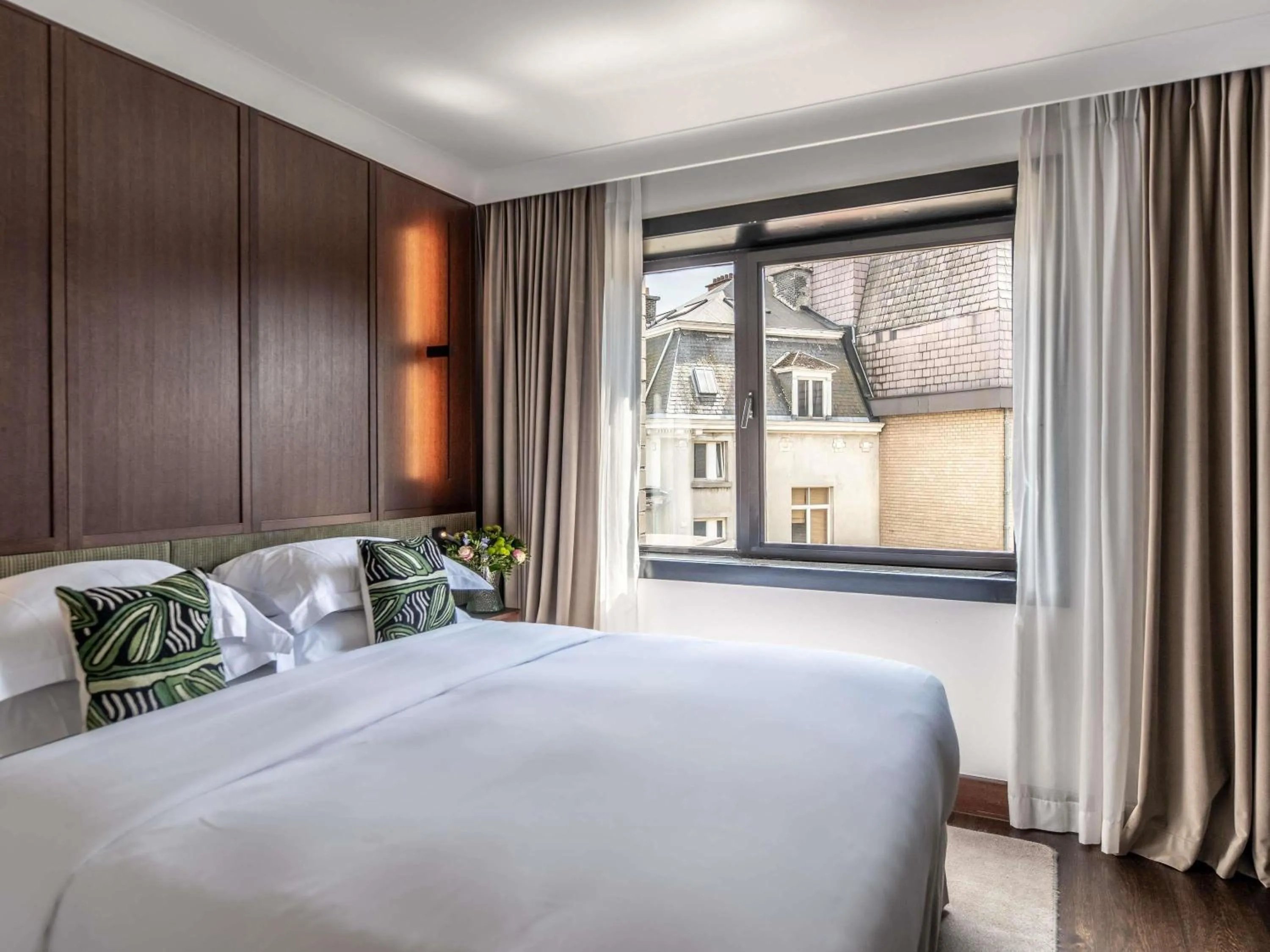 Bedroom, Bed in Le Louise Hotel Brussels - MGallery Collection