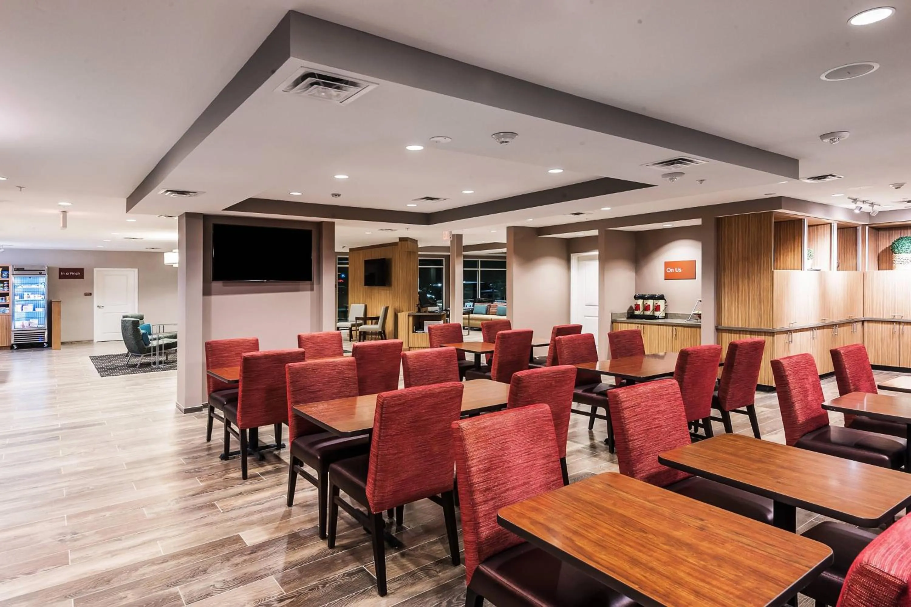 Restaurant/places to eat in TownePlace Suites by Marriott Austin Parmer/Tech Ridge