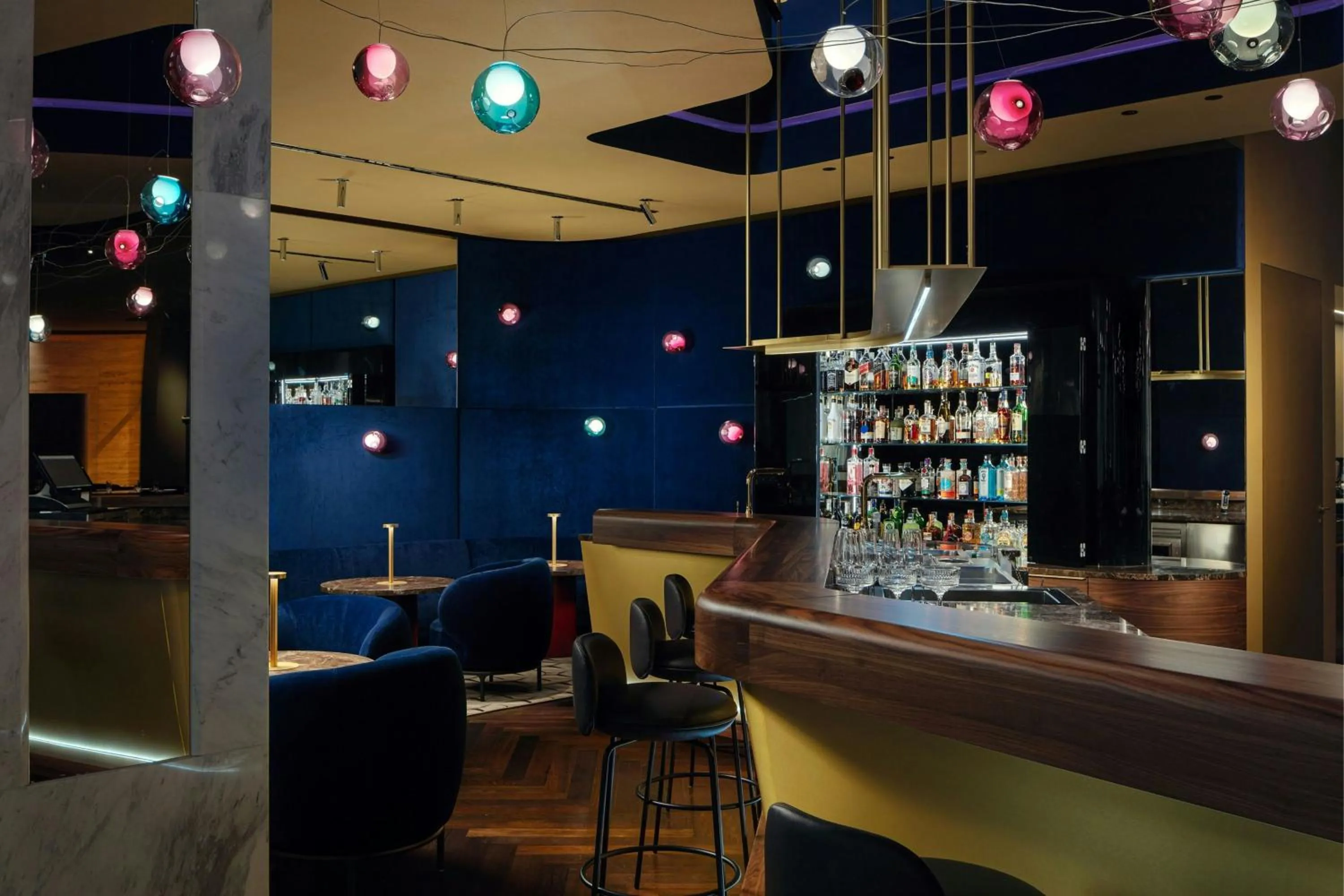 Lounge or bar in Courtyard by Marriott Brno