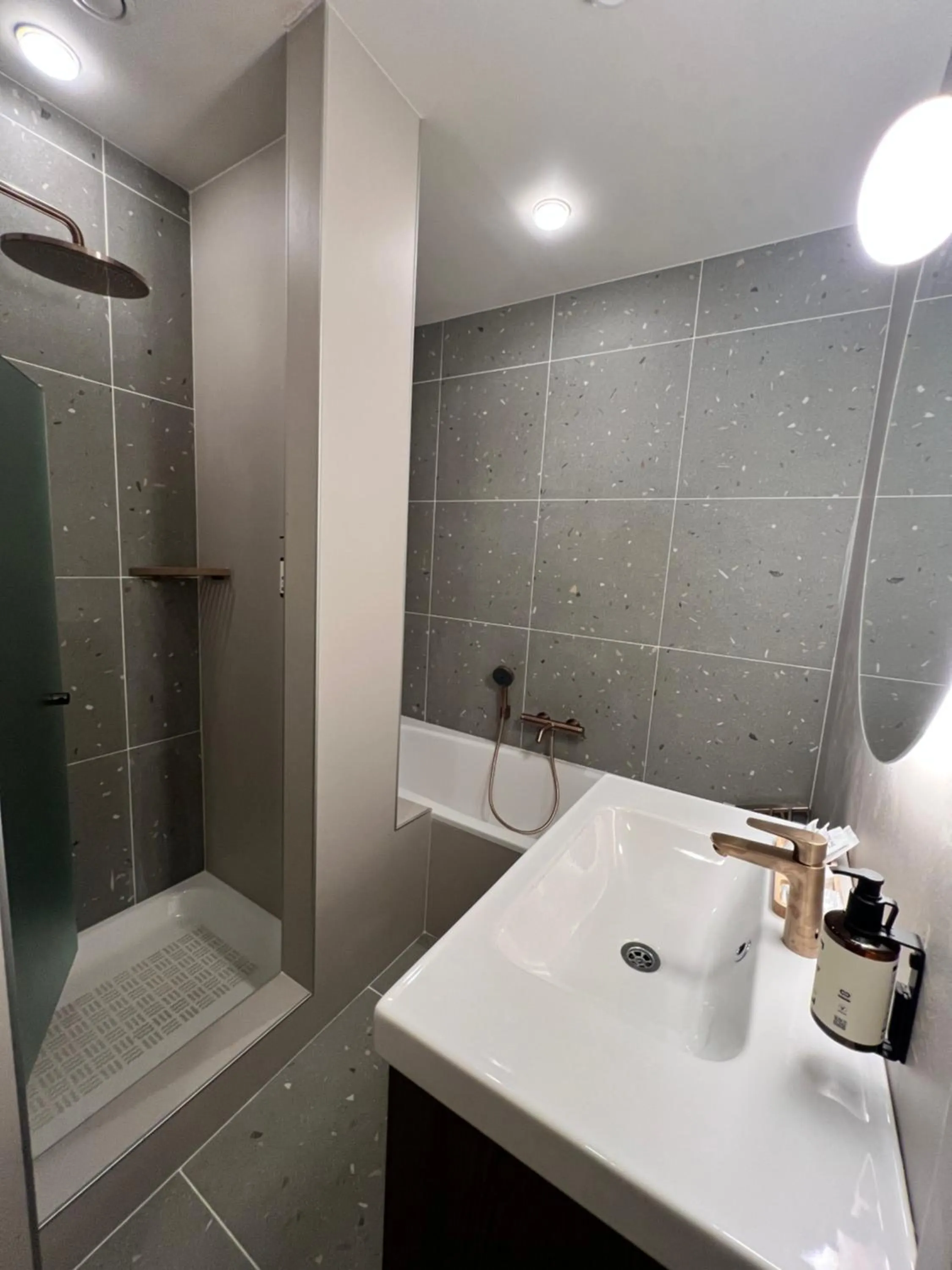 Shower in Boutique Hotel Malleberg