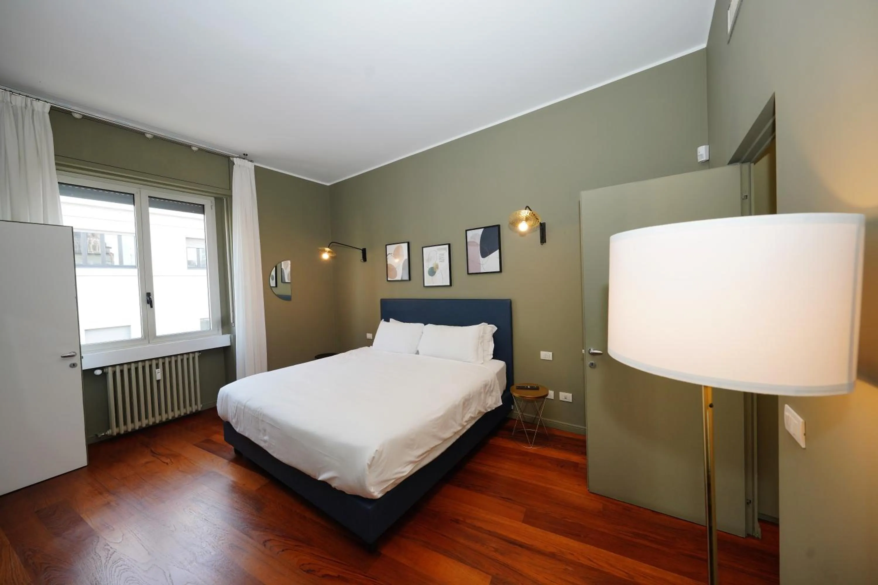 Bedroom, Bed in Suite Santa Tecla