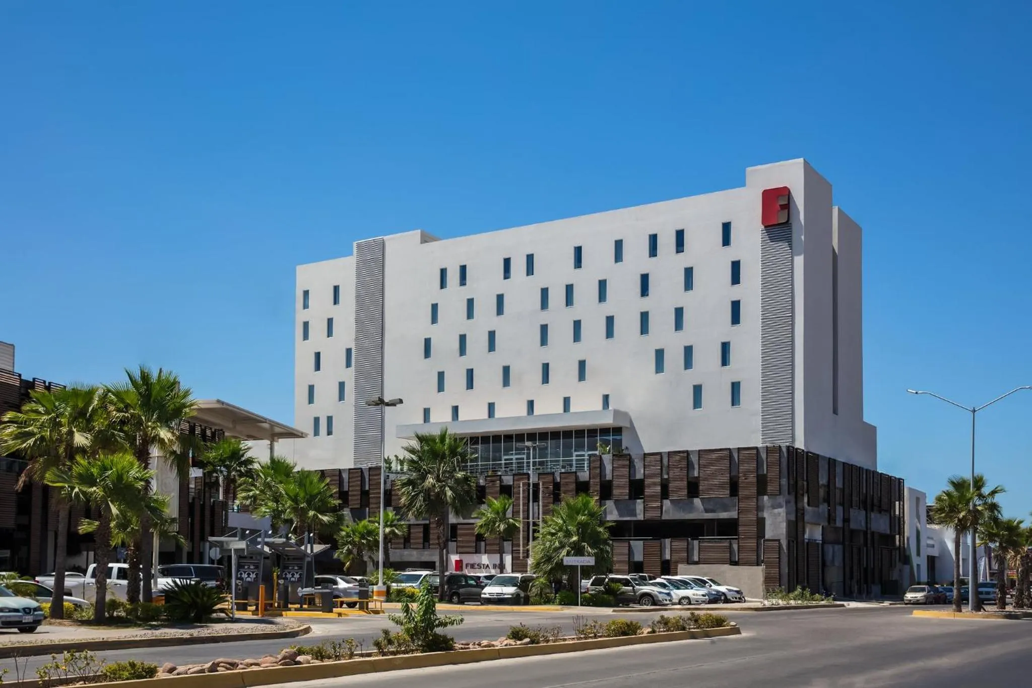 Property building in Fiesta Inn Los Mochis