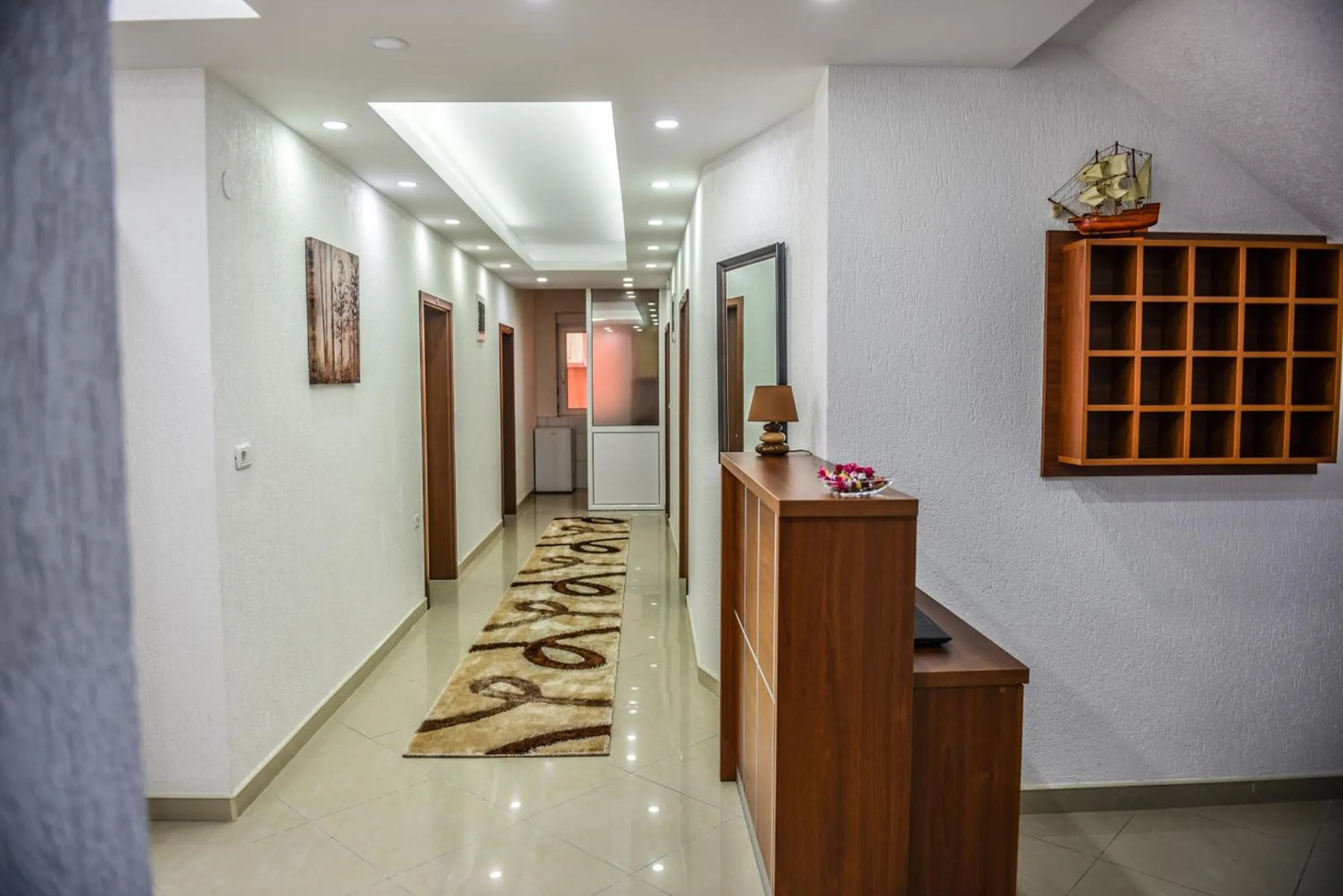 Communal lounge/ TV room in Hotel Ajana