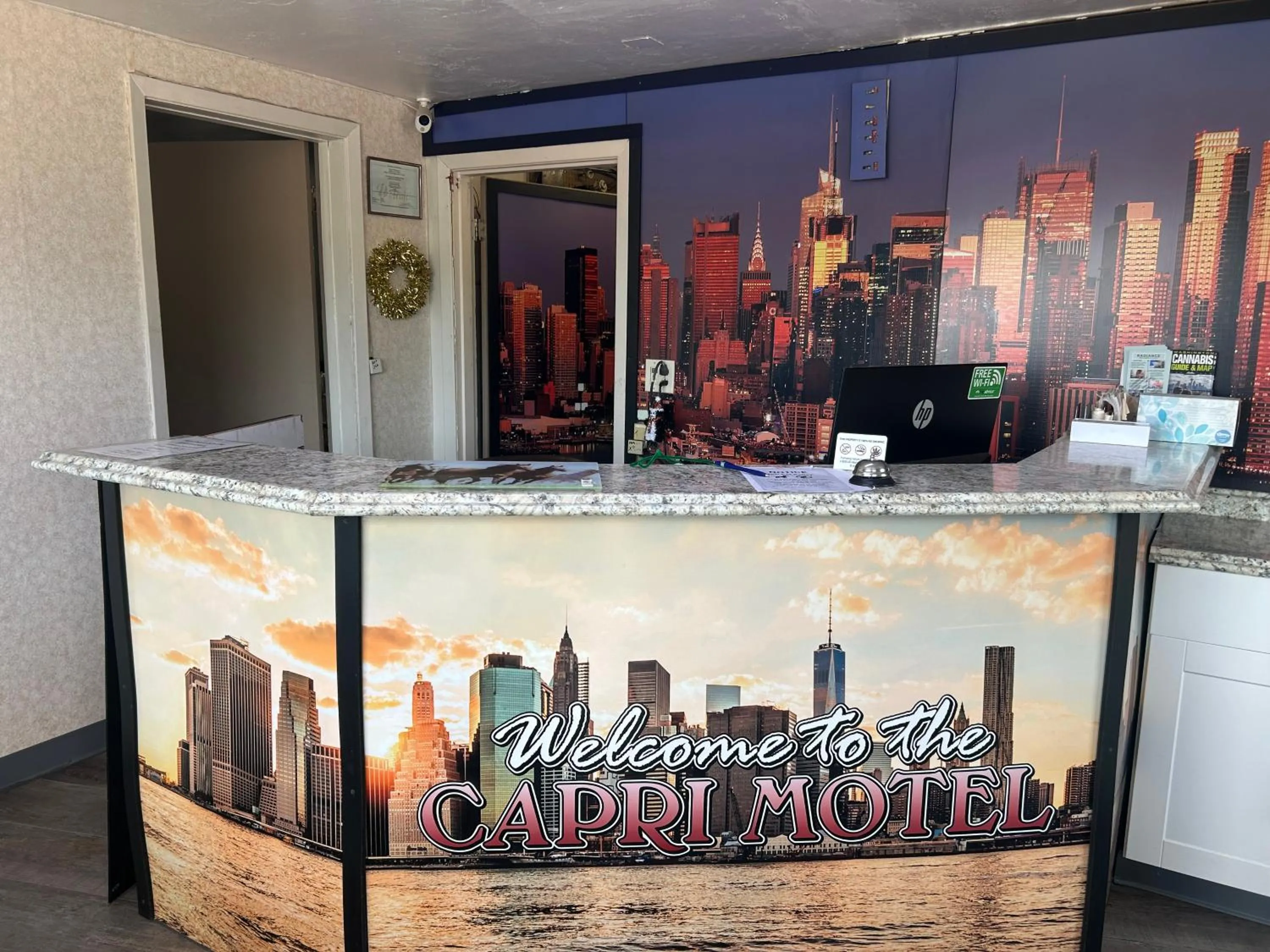 Lobby or reception in Capri Motel By Belvilla Walla Walla US 12