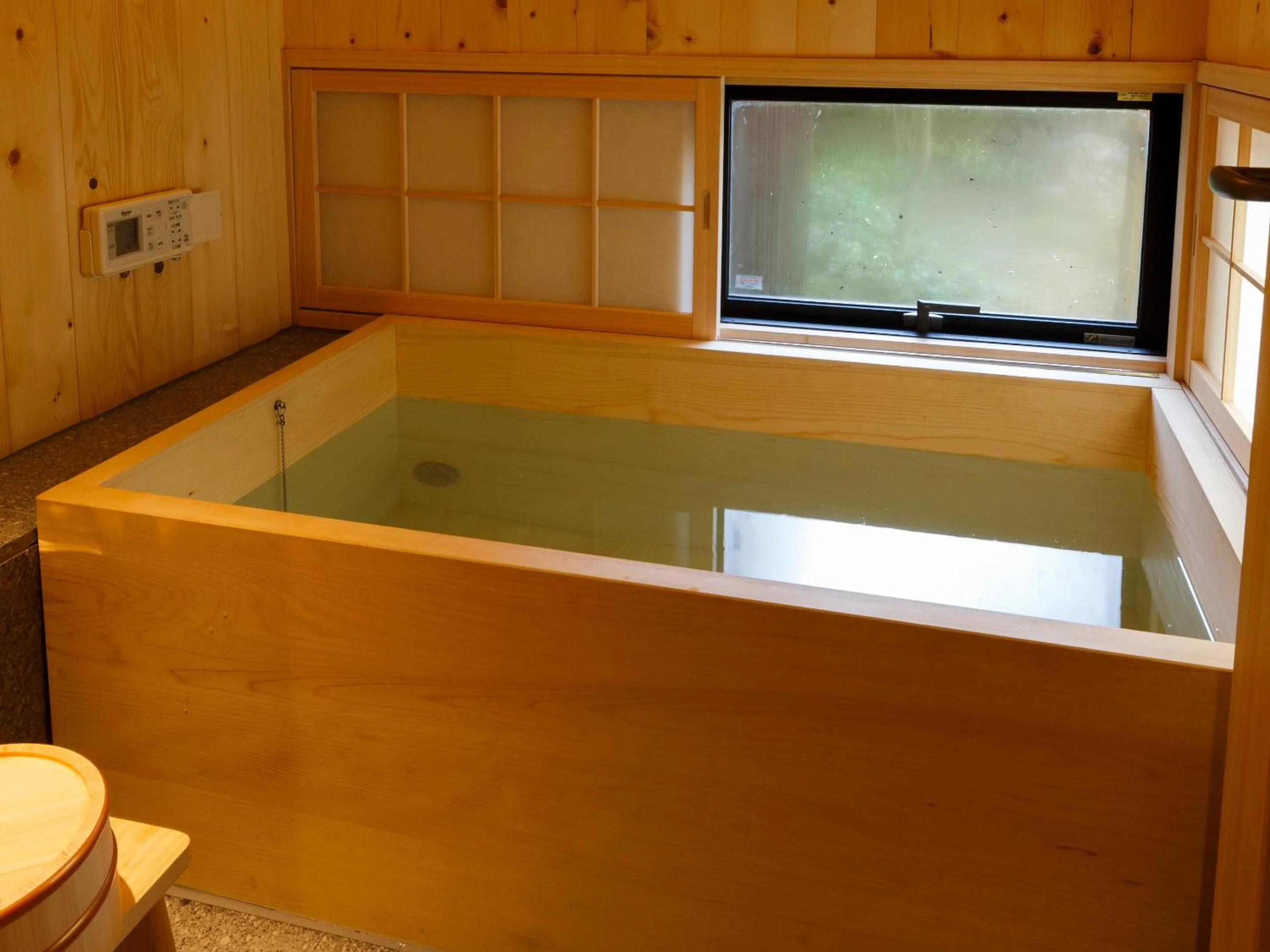 Hot Tub in Tawara-an