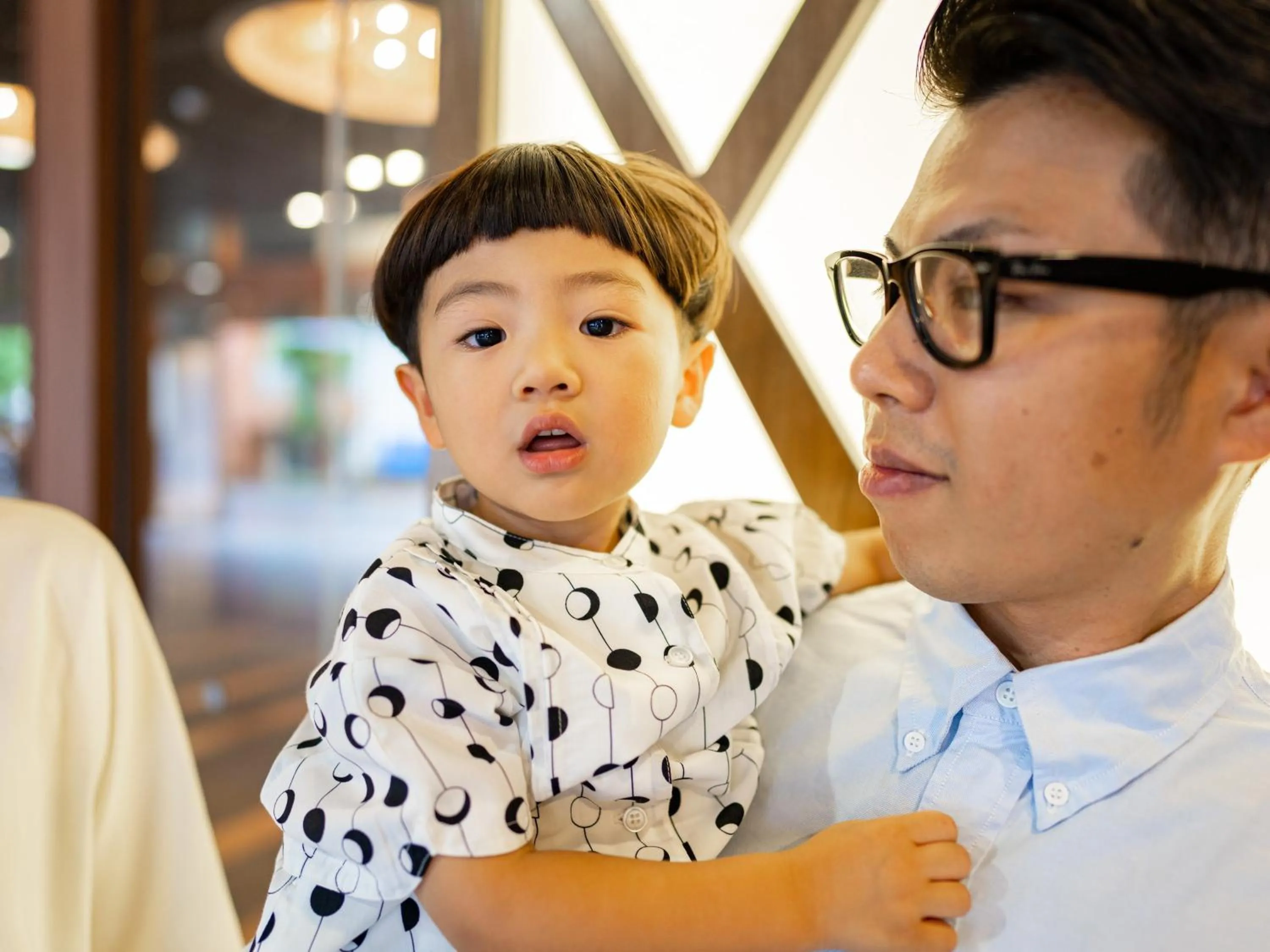 young children in Hotel Flags Isahaya Nagasaki