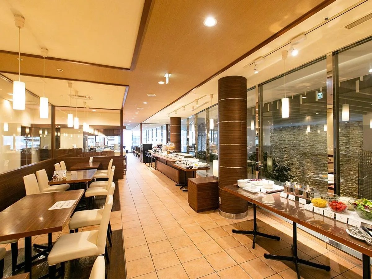 Restaurant/Places to Eat in Tenza Hotel at Sendai Station