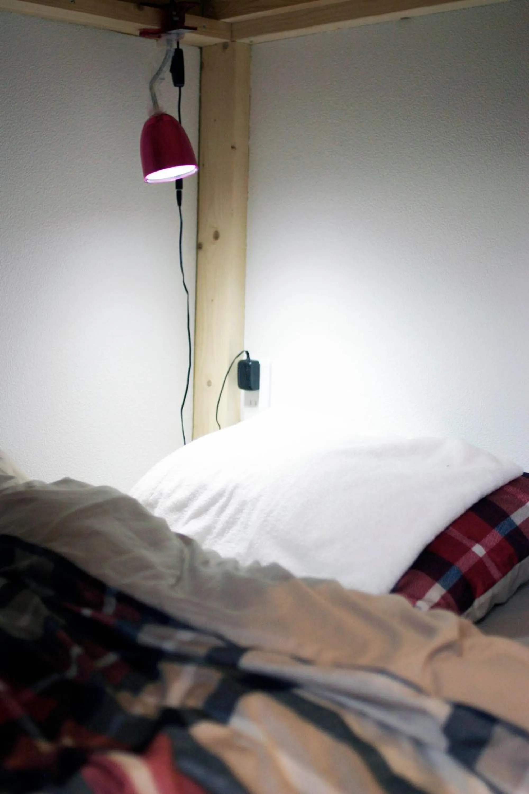 bunk bed, Bed in Guesthouse Sensu