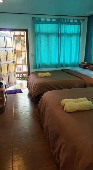 Bed in JJ at Chiangkhan