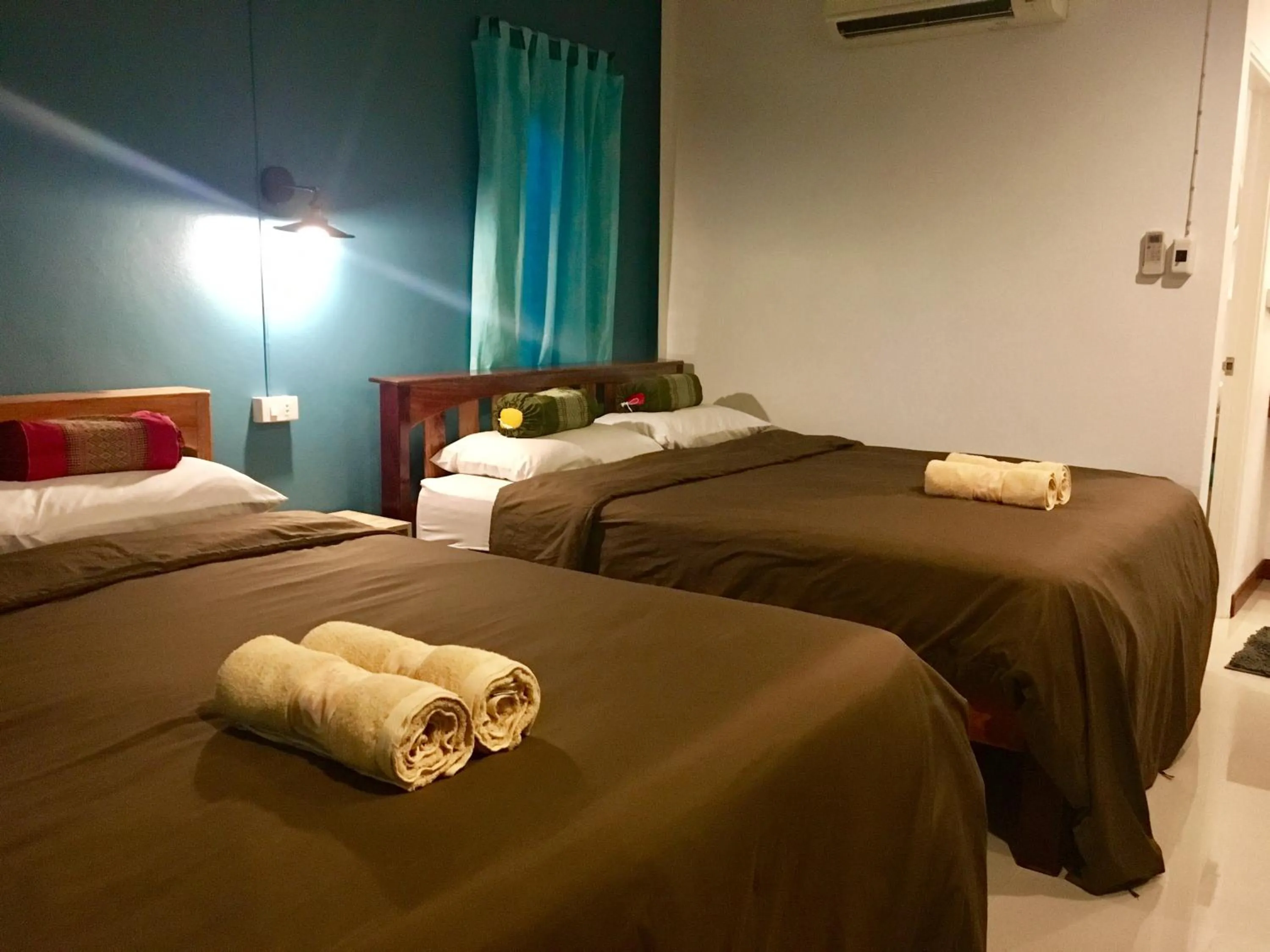 Bed in JJ at Chiangkhan