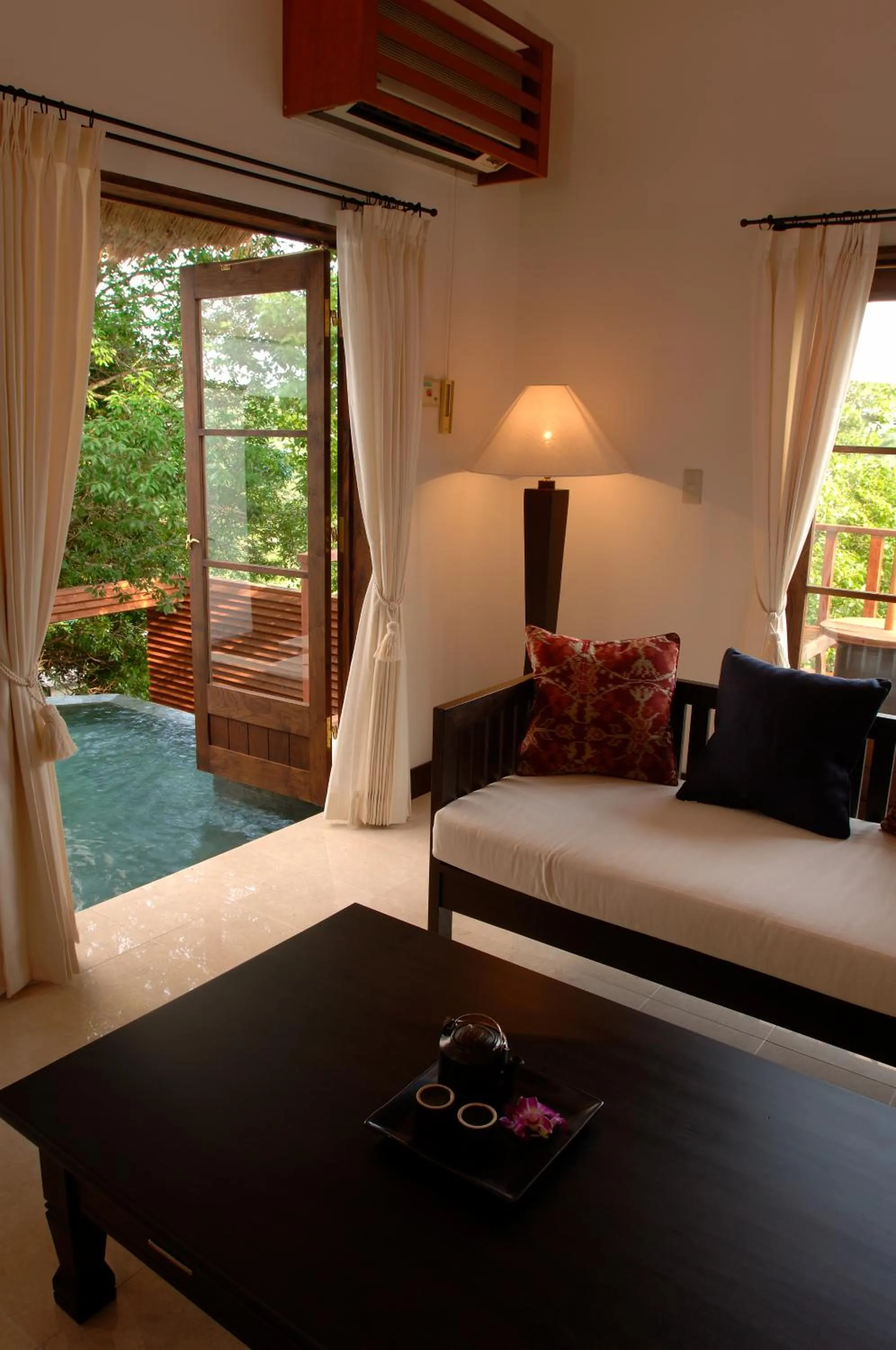 Bed in Resort Hotel Corte Largo Izu Kogen