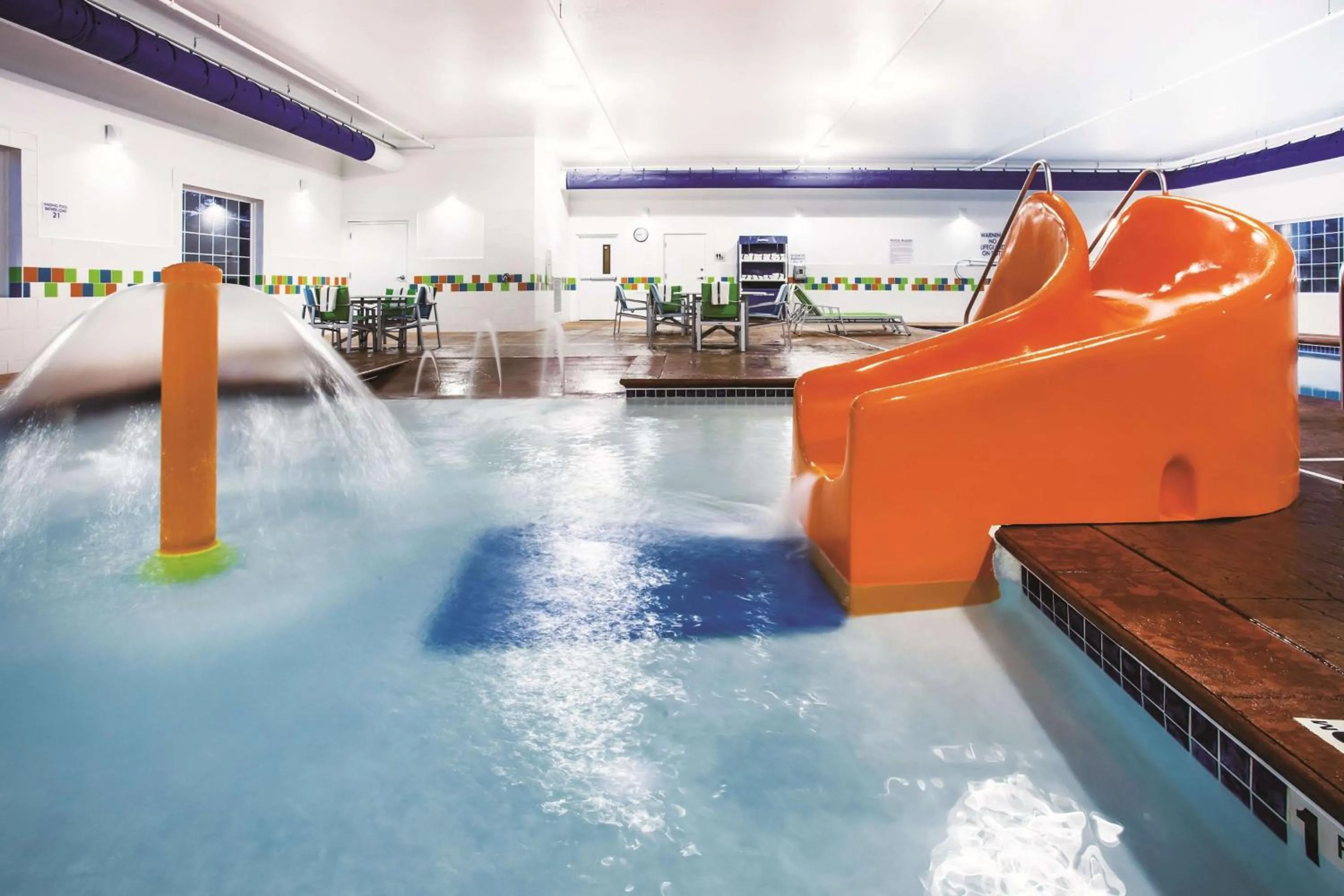 On site in La Quinta by Wyndham St. Paul-Woodbury