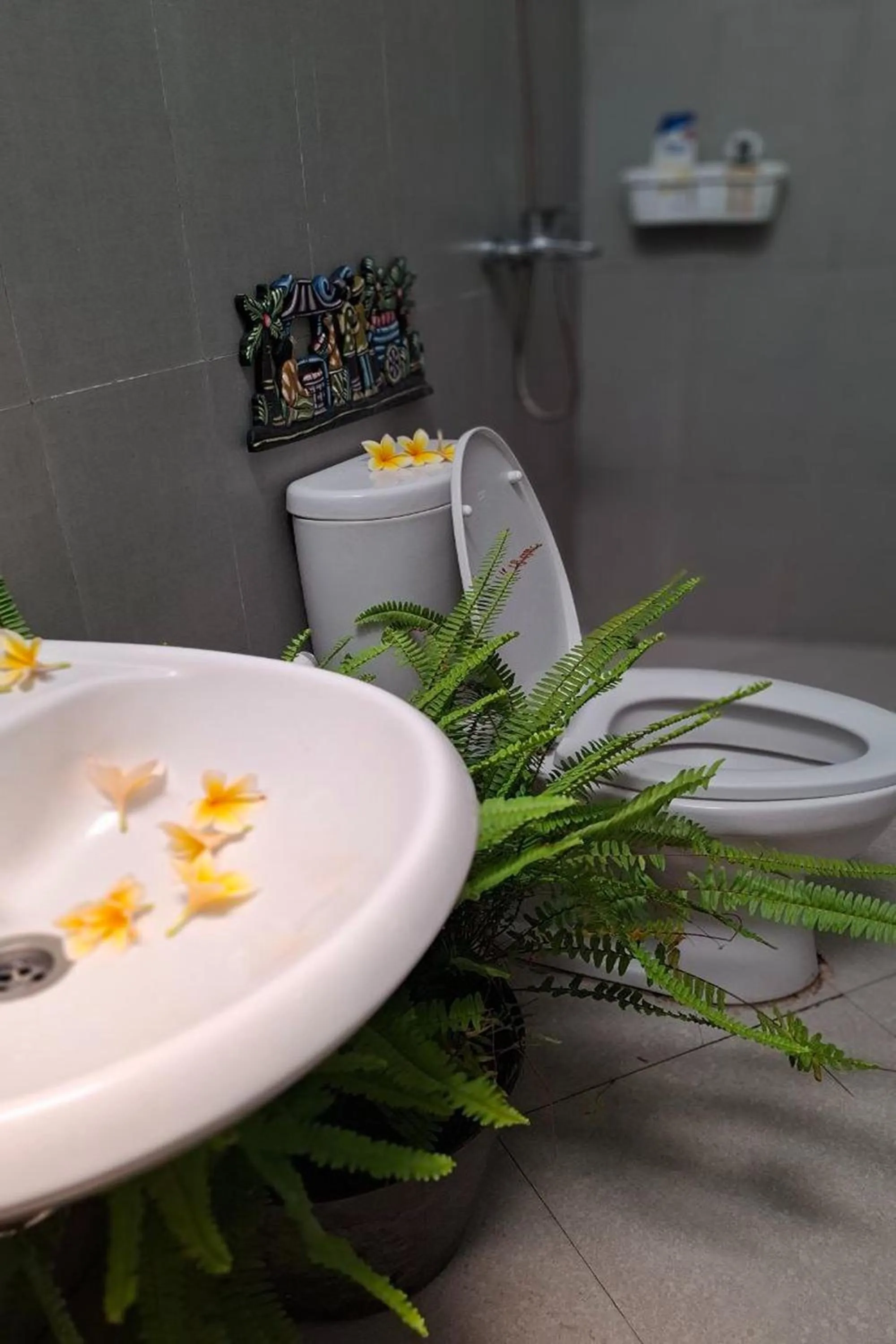 Bathroom in Bring In House Yogyakarta