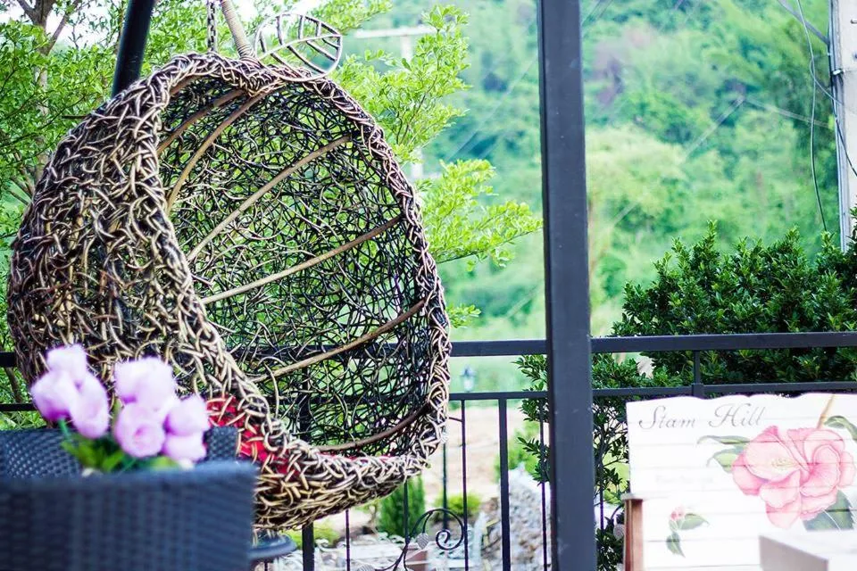 Decorative detail in Stamp Hills Resort