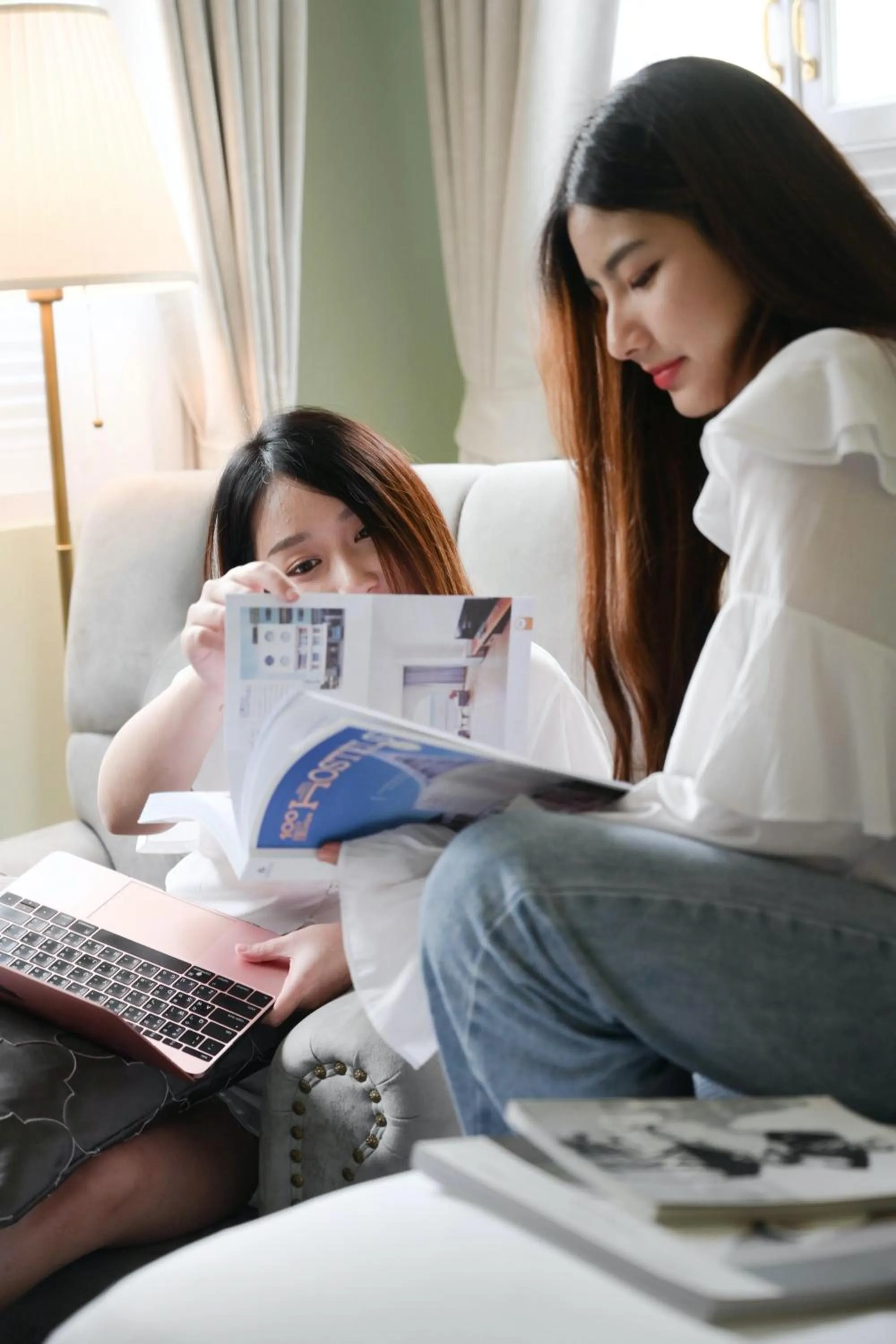 group of guests in Noursabah Boutique Bed Bangkok