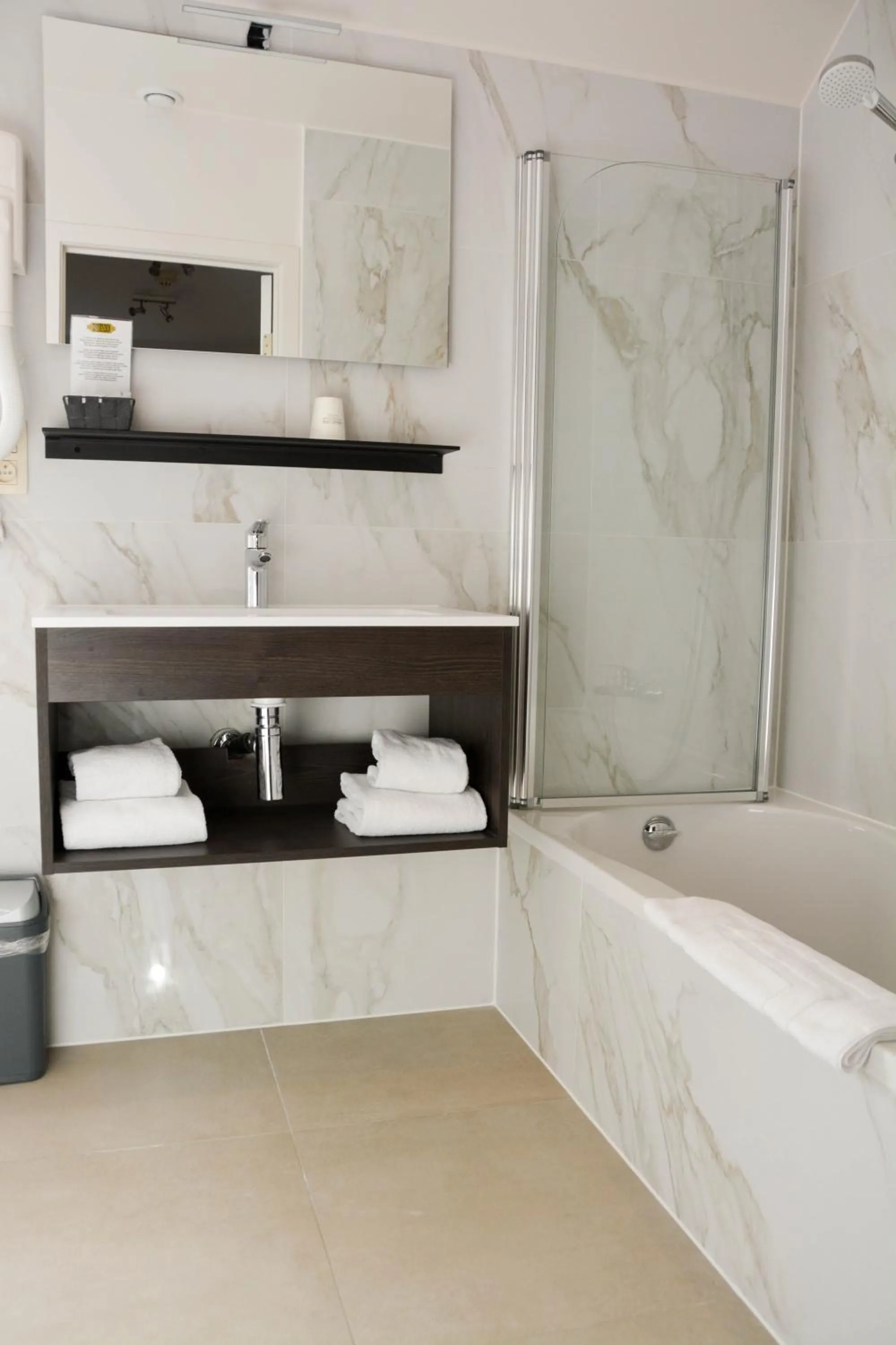 Bathroom in Hotel Maraboe