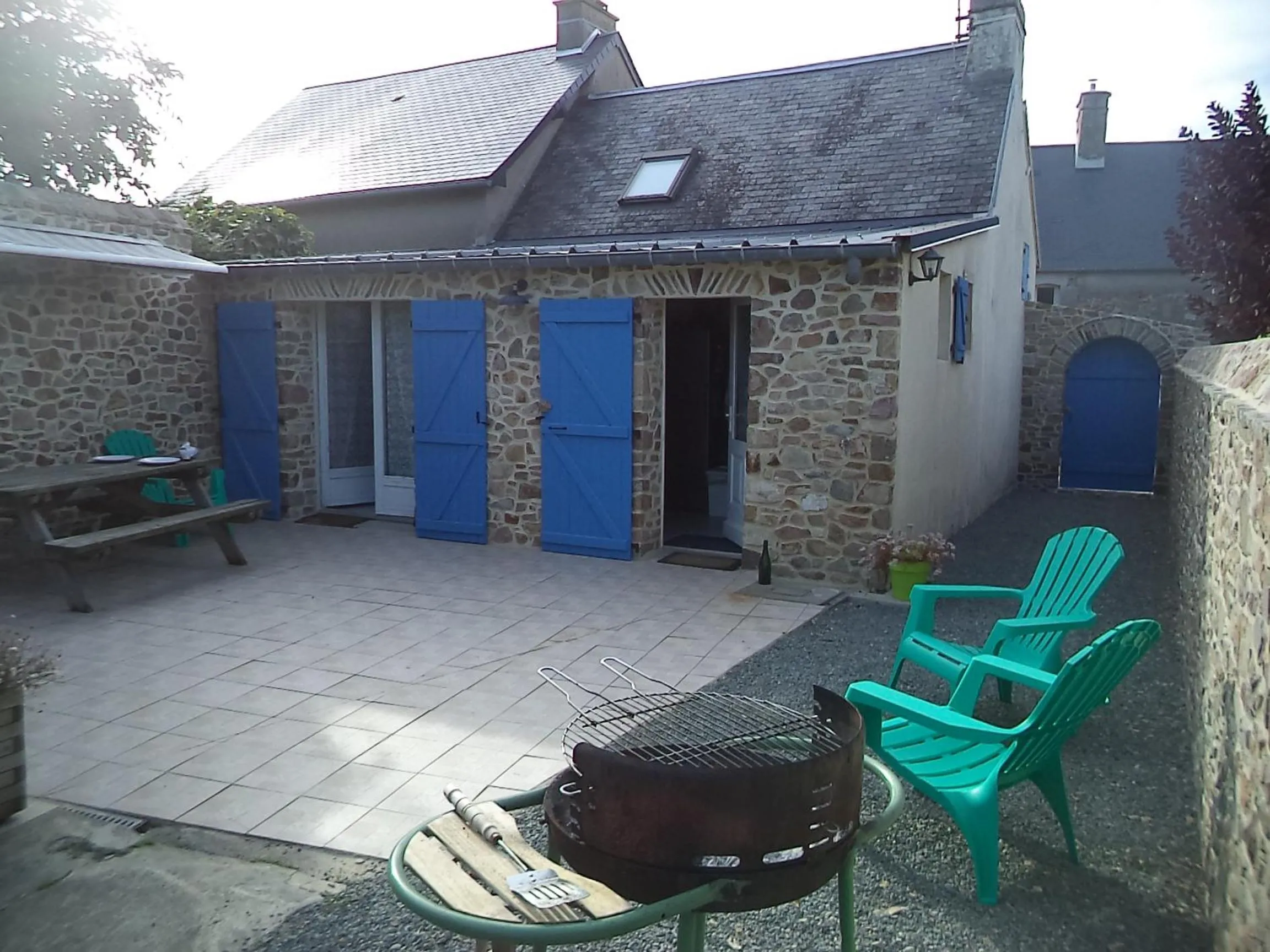 Property building in Maison de vacances à Créances