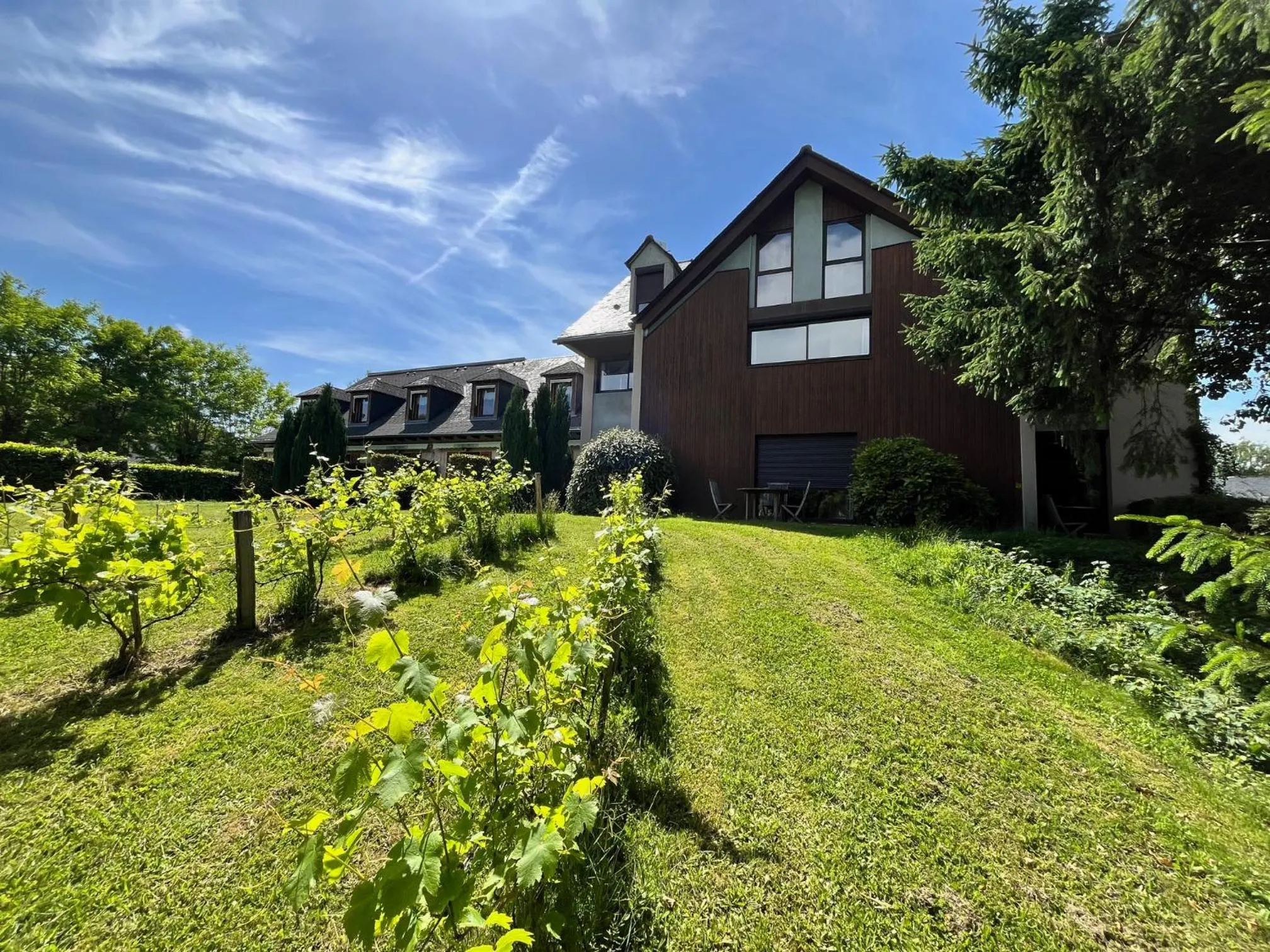 Property building in Logis Auberge du Barrez