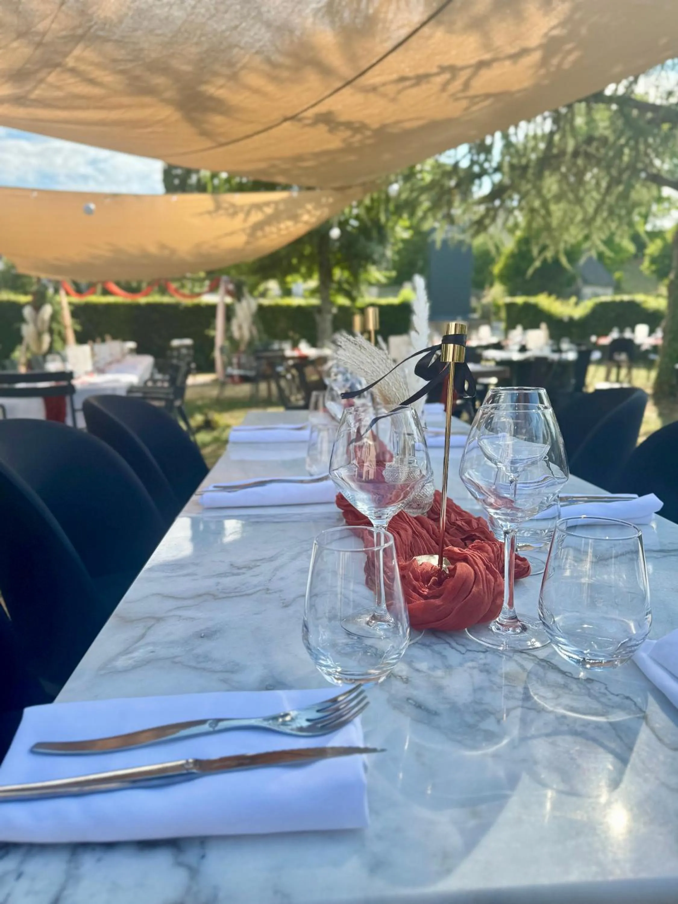 Restaurant/places to eat in Logis Auberge du Barrez