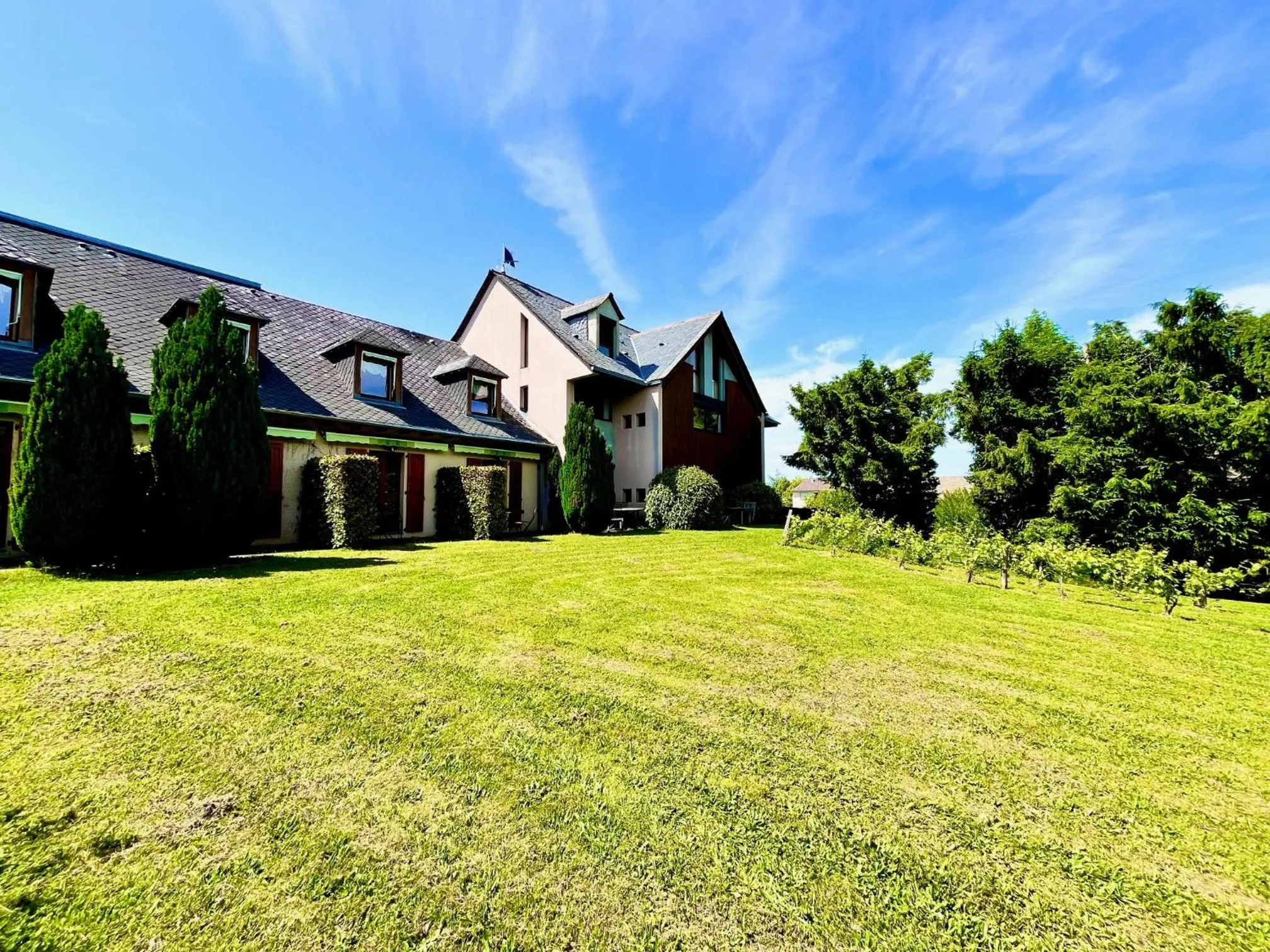 Property building in Logis Auberge du Barrez