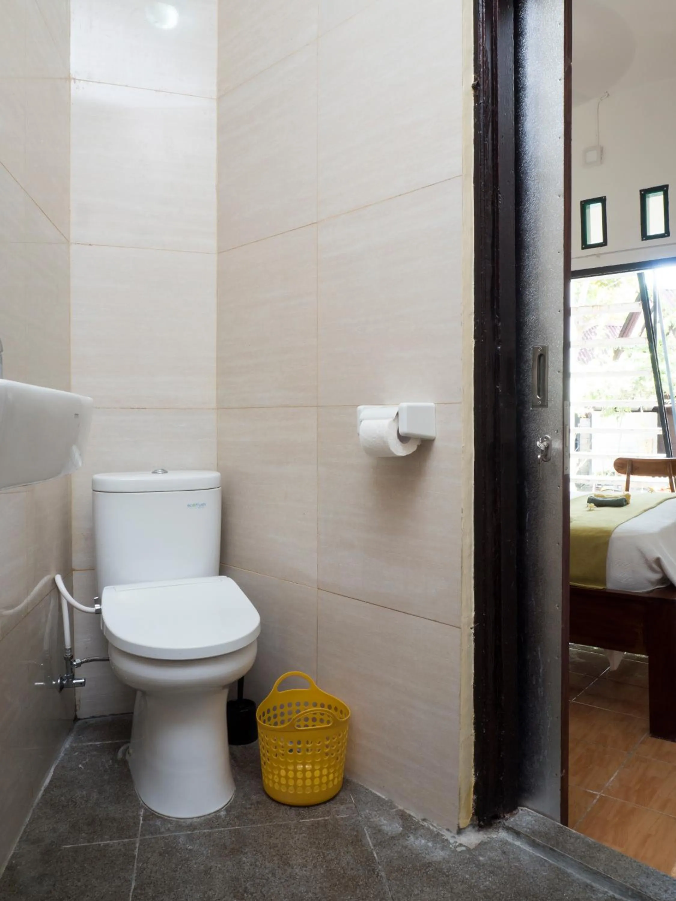 Gili Turtle Beach Resort