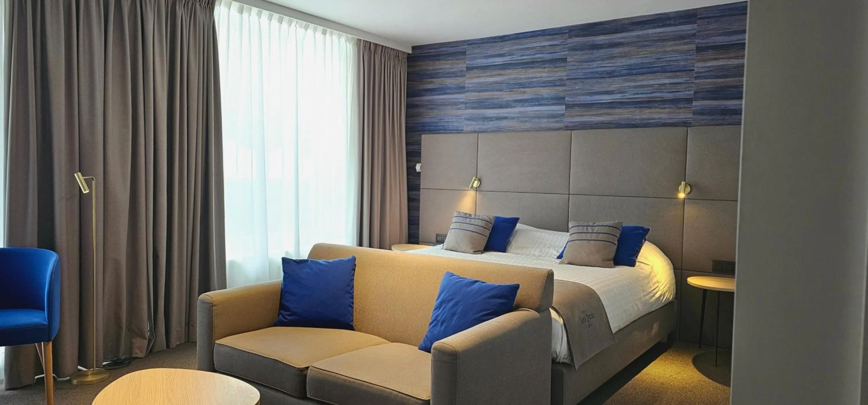 Bedroom, Bed in Hotel Les 3 Cles