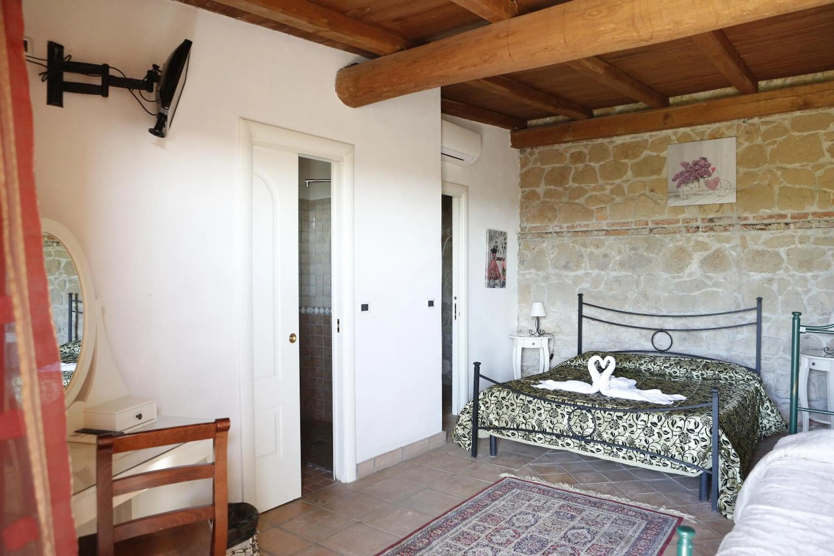 Photo of the whole room, Bed in Il Borgo Ariccia Resort