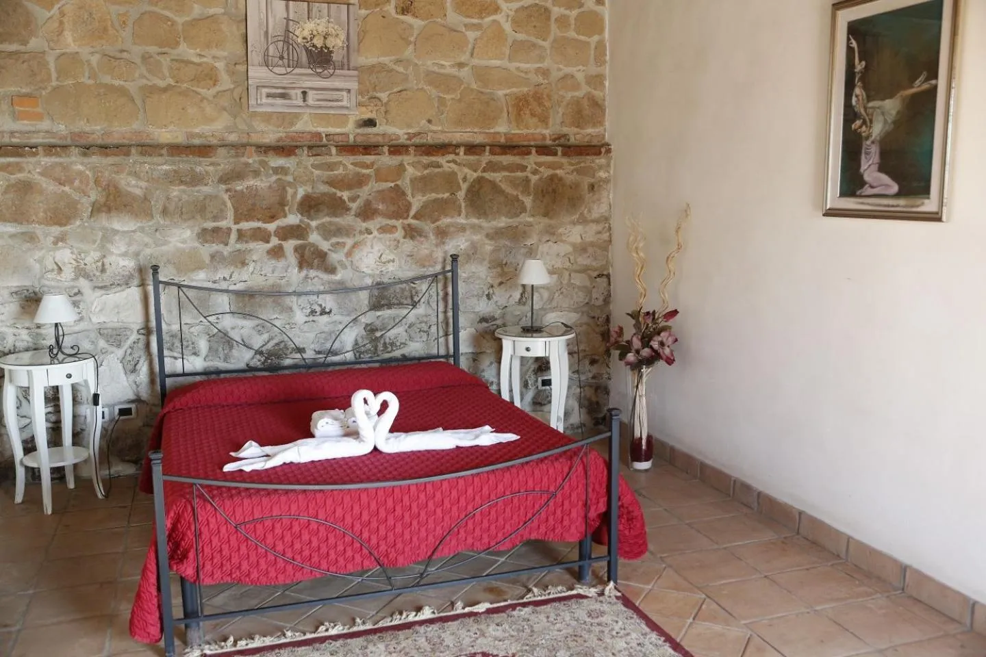 Bed in Il Borgo Ariccia Resort