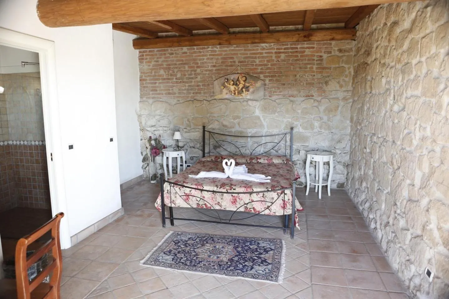 Bed in Il Borgo Ariccia Resort