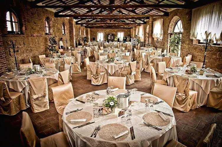 Restaurant/places to eat in Il Borgo Ariccia Resort