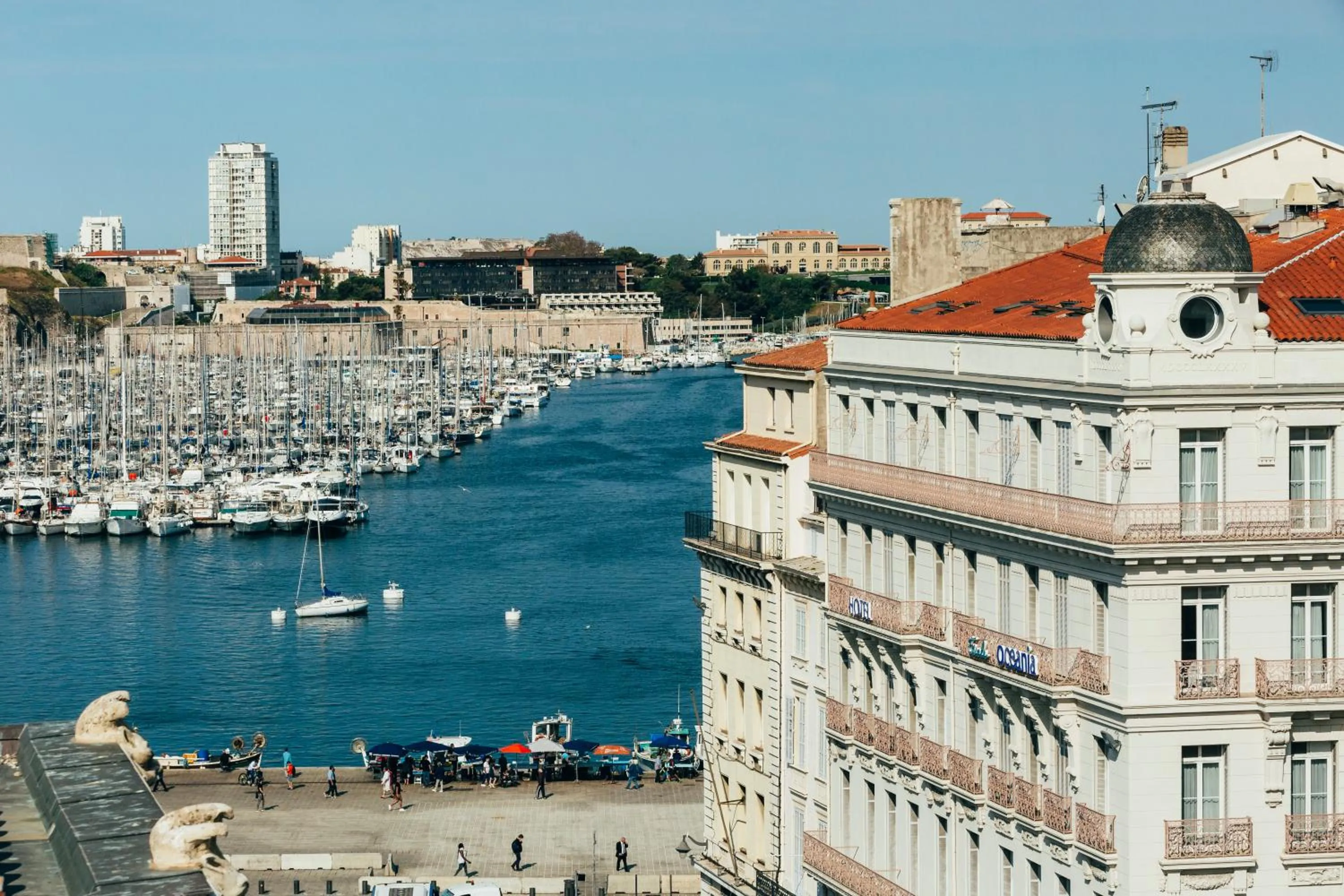 Bird's eye view in Escale Oceania Marseille Vieux Port