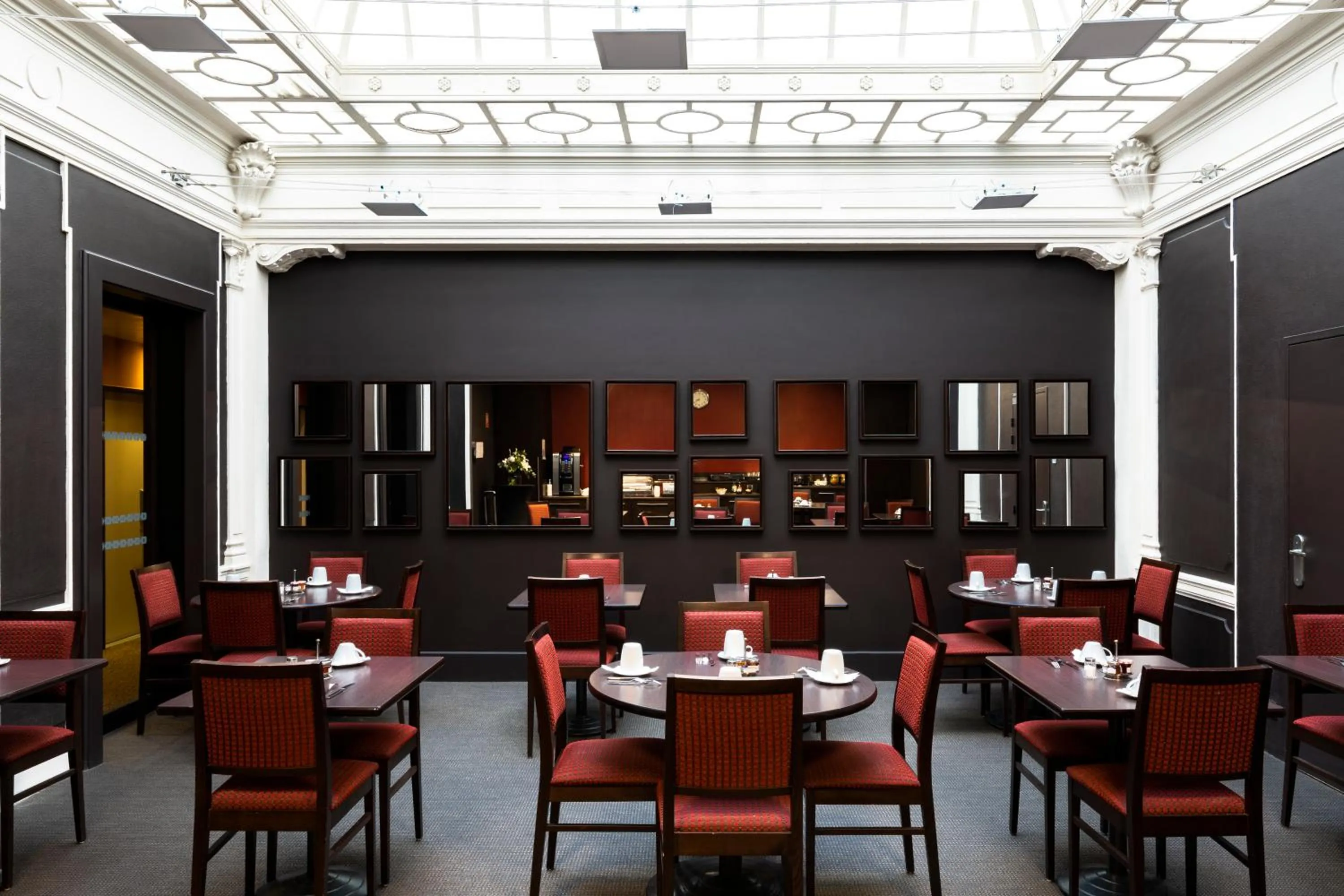 Breakfast in Escale Oceania Marseille Vieux Port