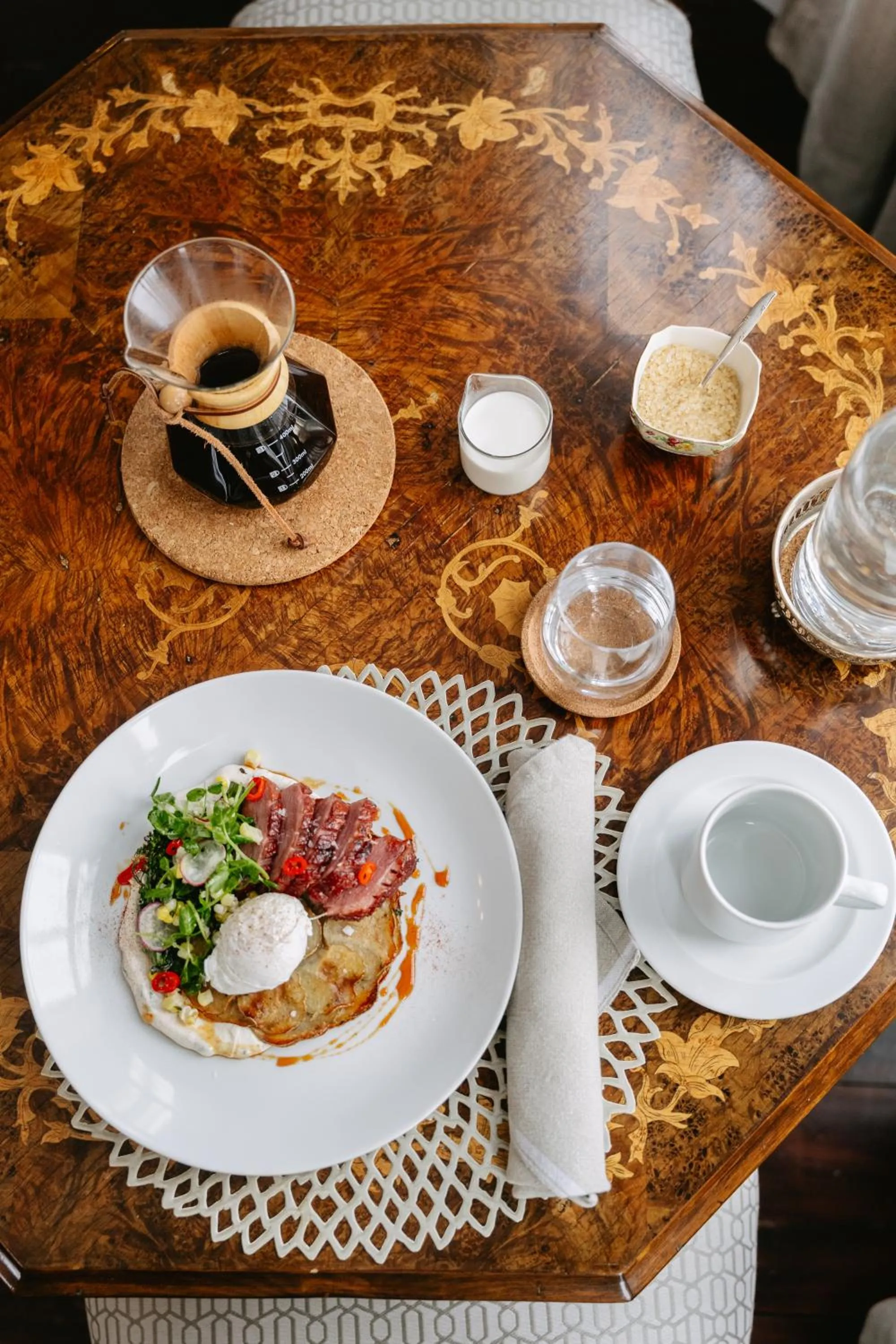 Breakfast in Woodbourne Inn